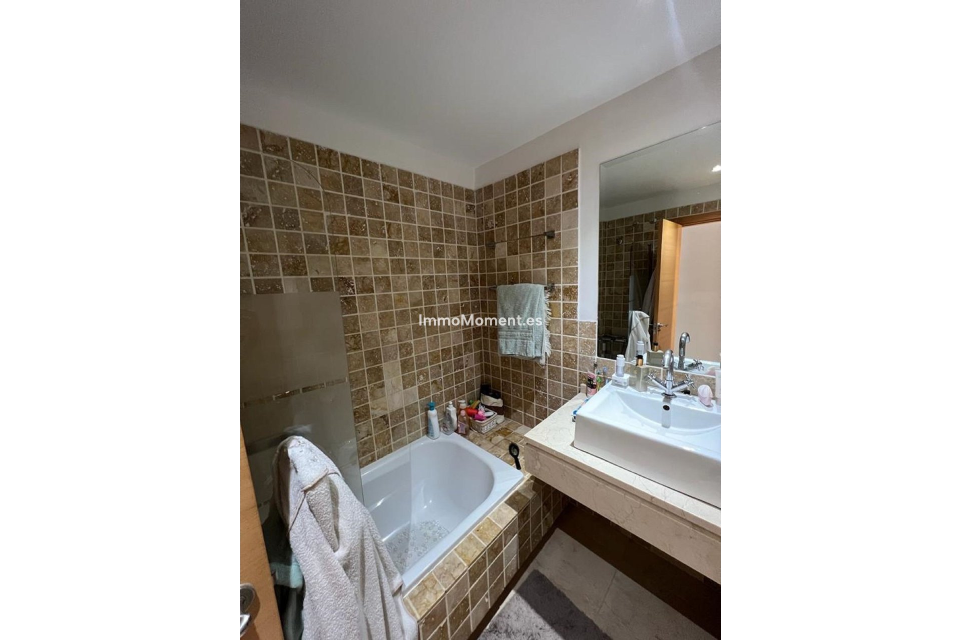 Resale - Apartment - Estepona - New Golden Mile