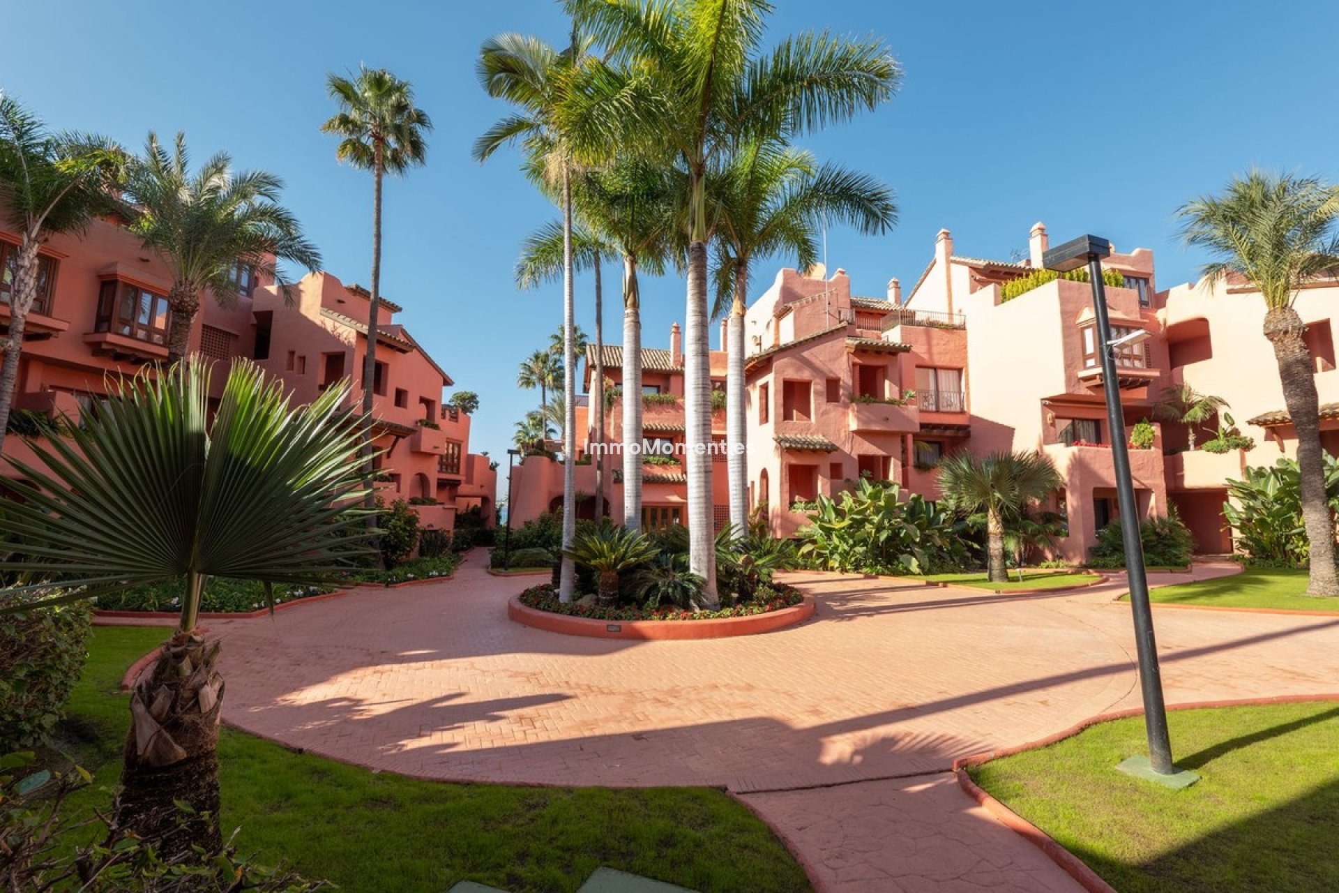 Resale - Apartment - Estepona - New Golden Mile