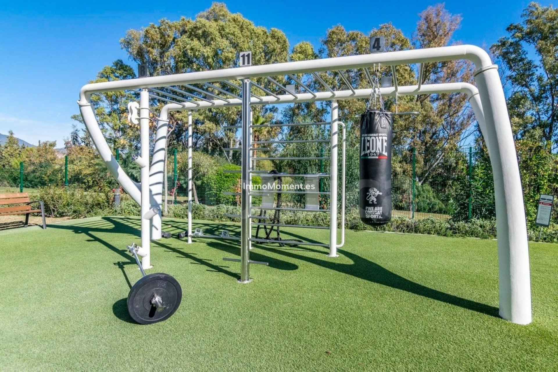 Resale - Apartment - Estepona - New Golden Mile