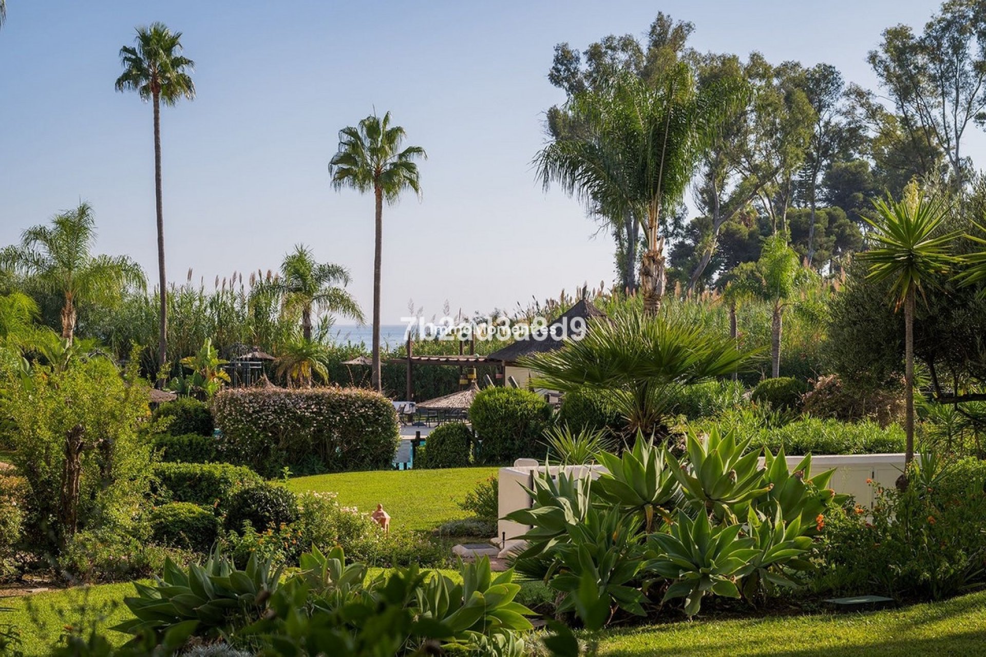 Resale - Apartment - Estepona - New Golden Mile