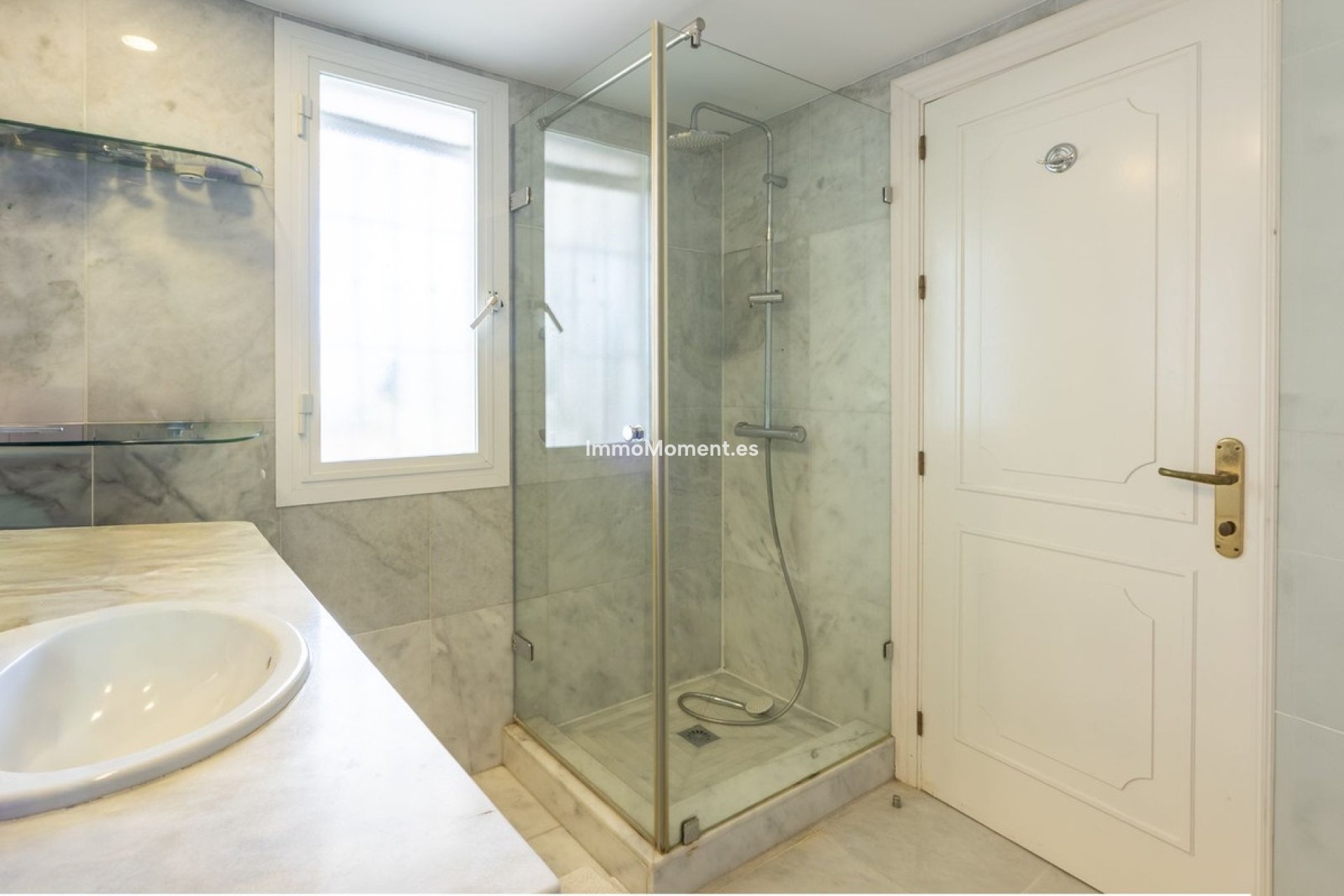 Resale - Apartment - Estepona - New Golden Mile