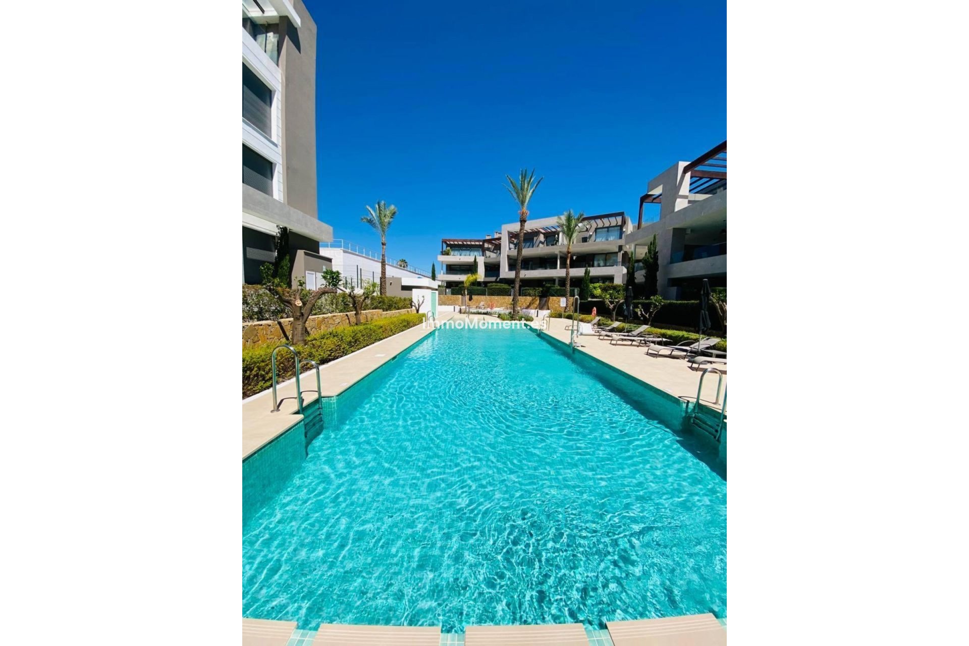 Resale - Apartment - Estepona - New Golden Mile