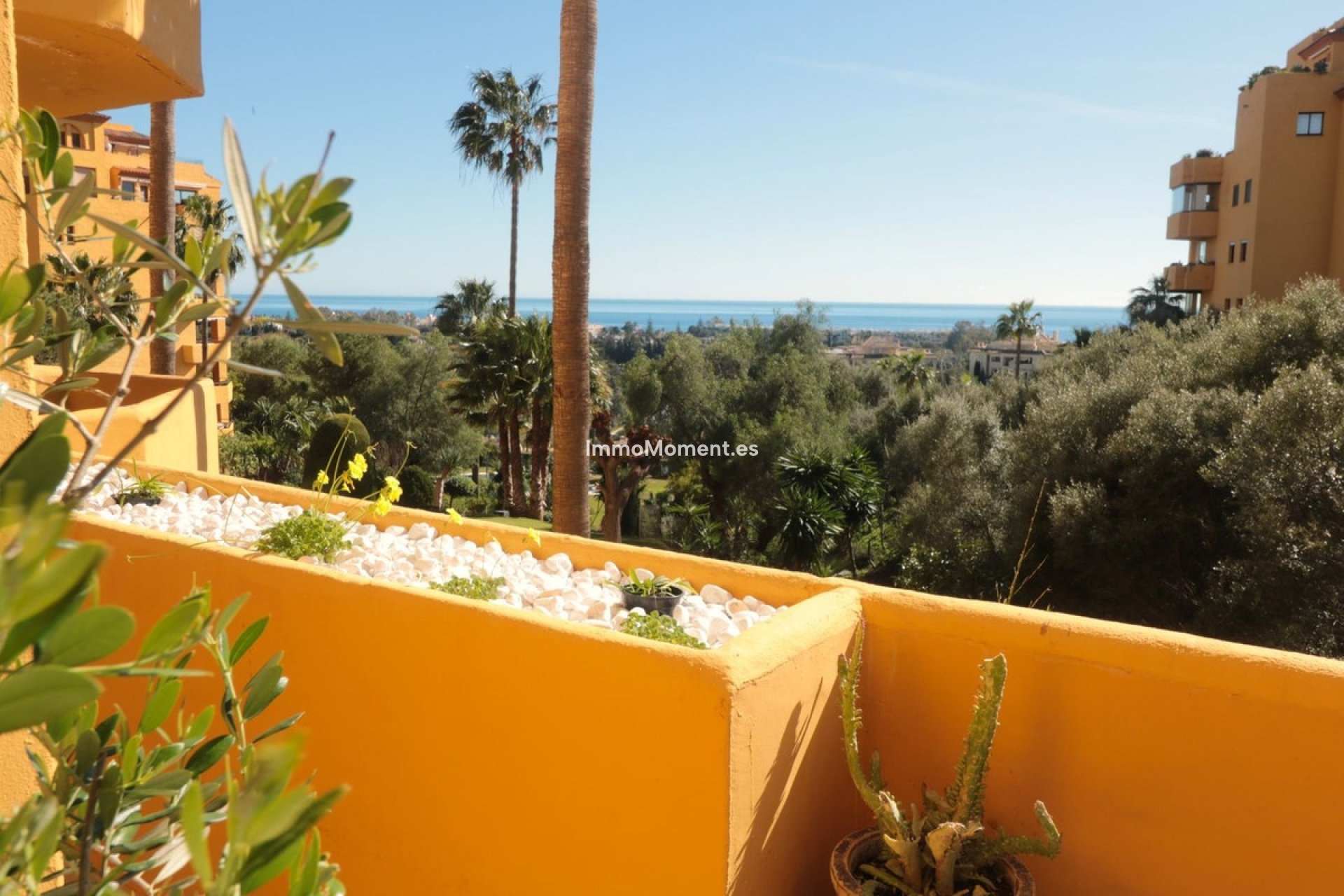 Resale - Apartment - Estepona - New Golden Mile