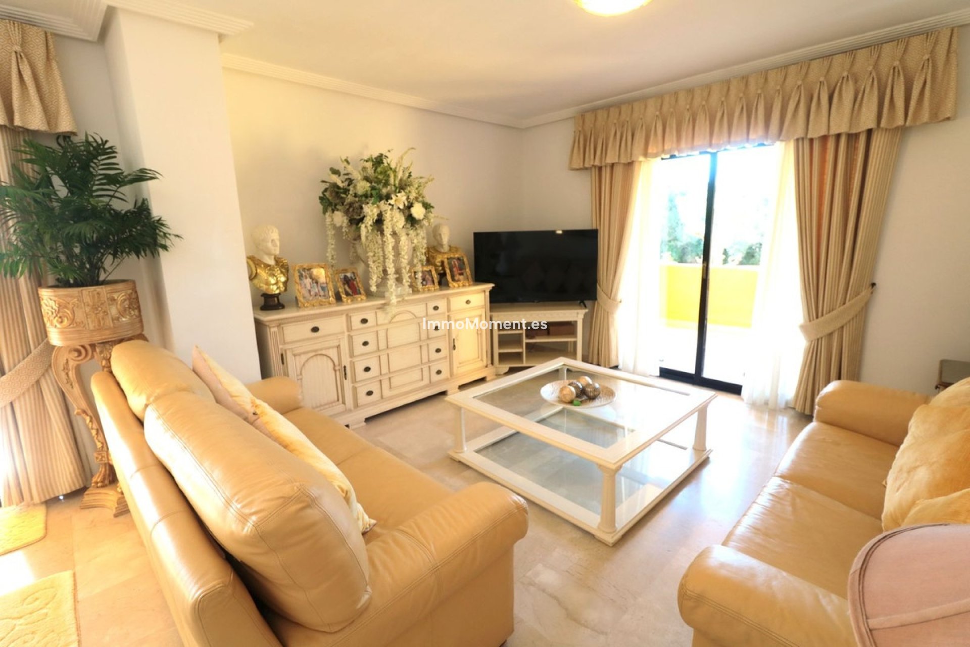 Resale - Apartment - Estepona - New Golden Mile