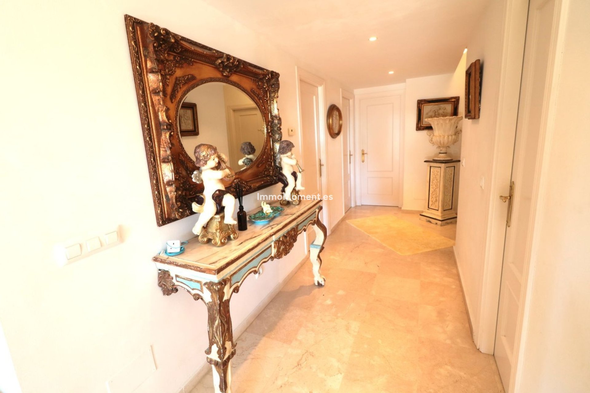 Resale - Apartment - Estepona - New Golden Mile