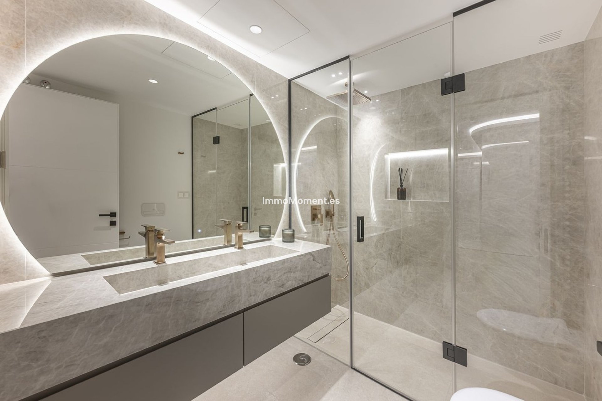 Resale - Apartment - Estepona - New Golden Mile