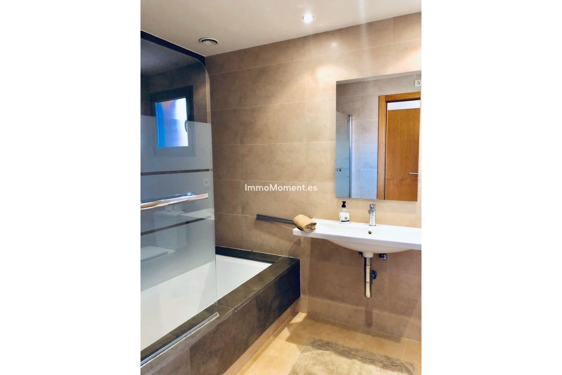 Resale - Apartment - Estepona - New Golden Mile