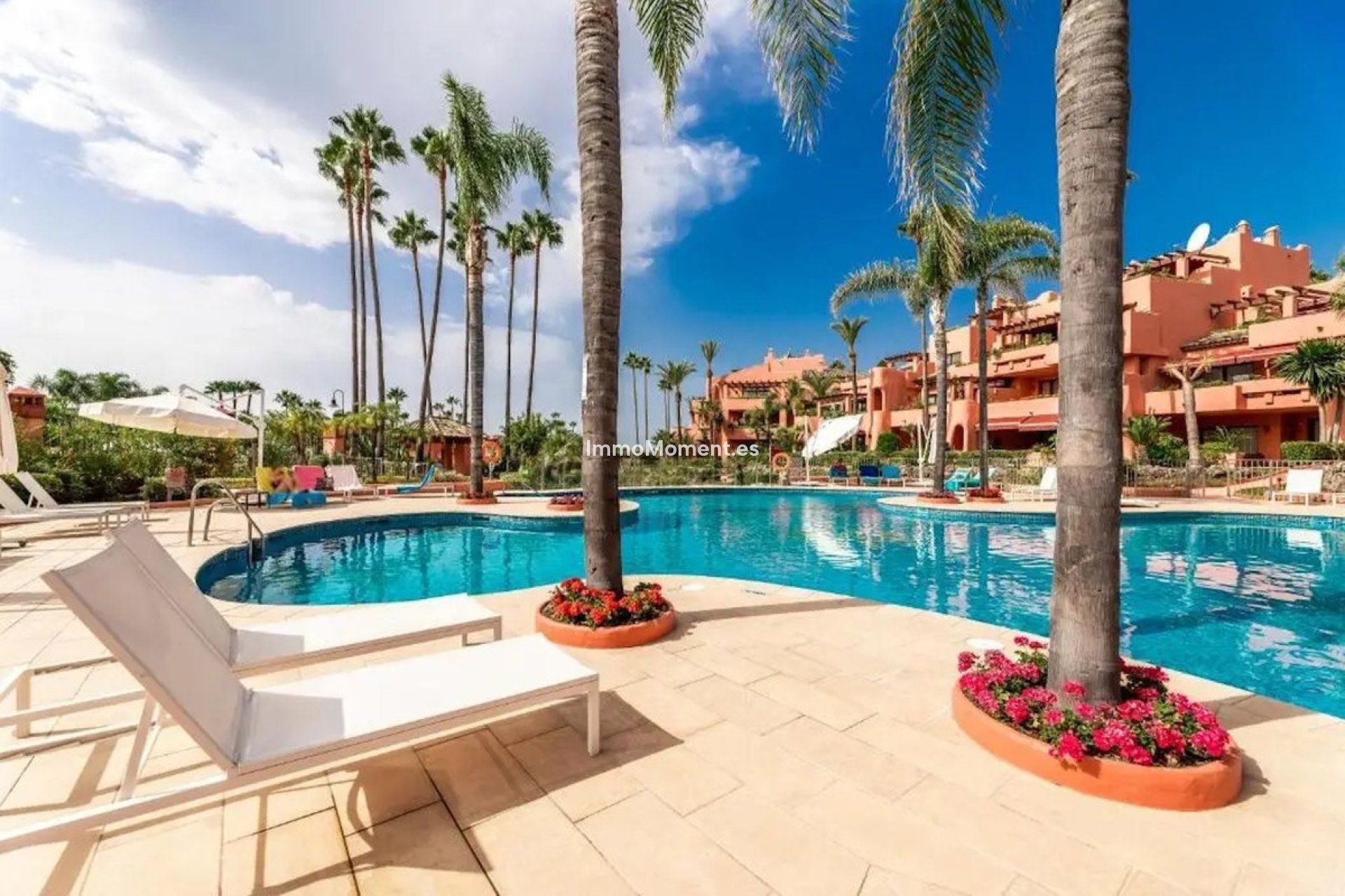 Resale - Apartment - Estepona - New Golden Mile