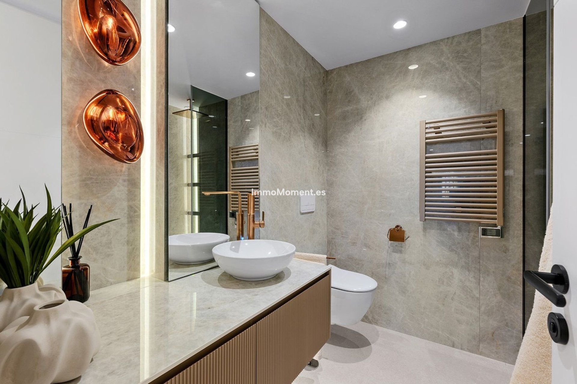 Resale - Apartment - Estepona - New Golden Mile