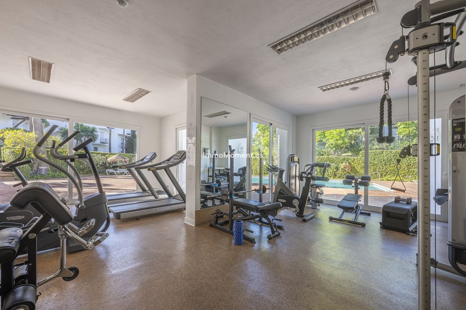 Resale - Apartment - Estepona - New Golden Mile