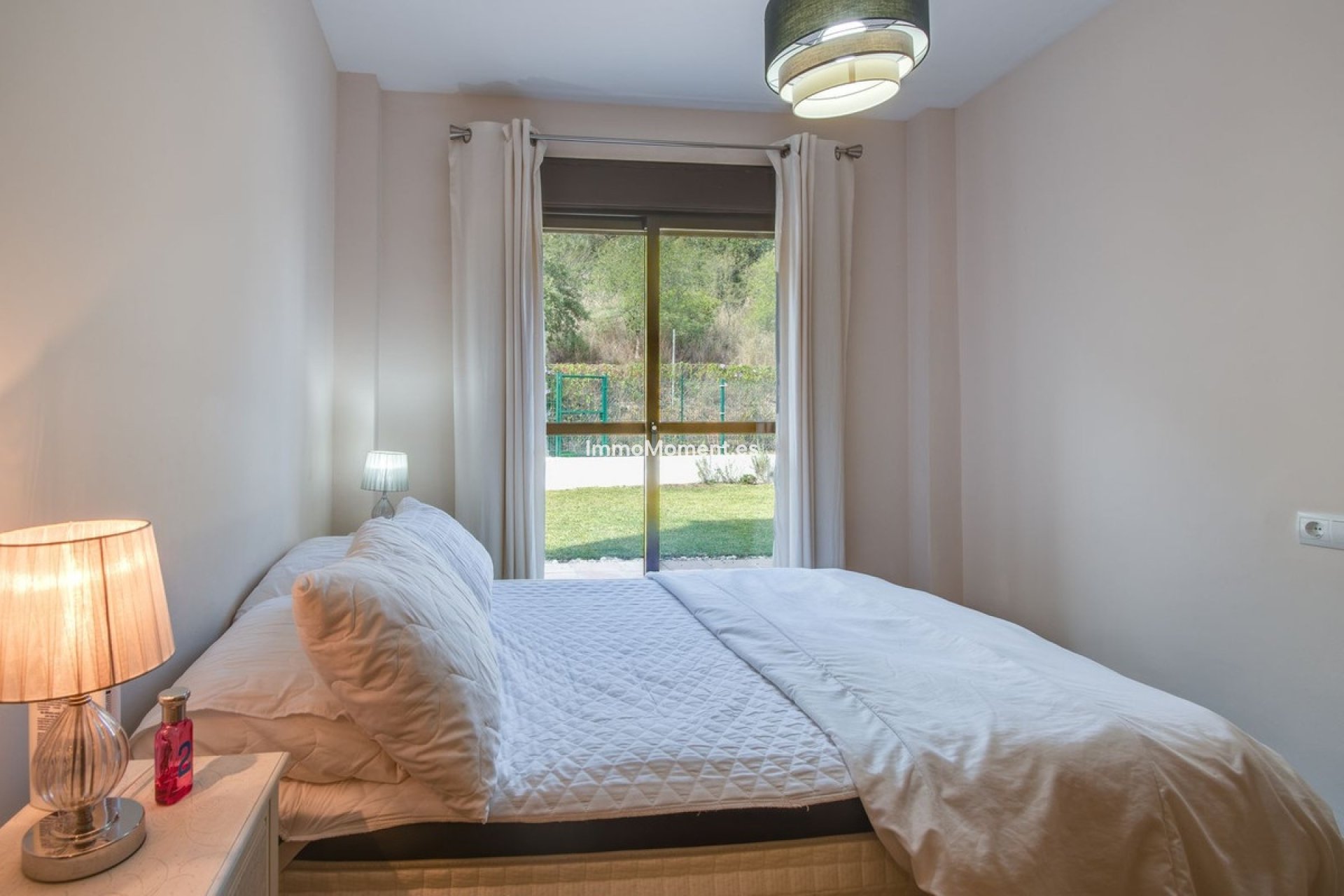 Resale - Apartment - Estepona - New Golden Mile