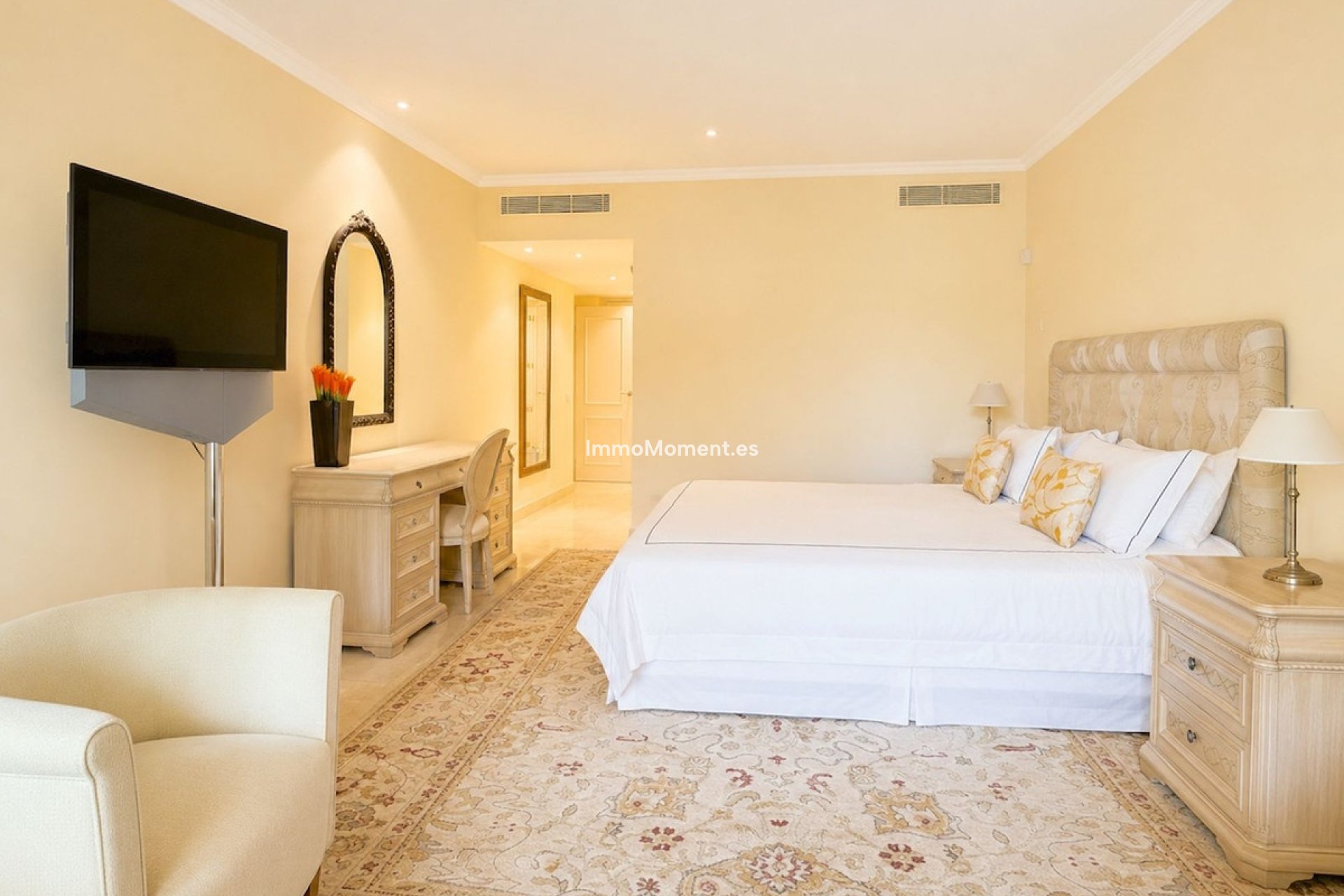 Resale - Apartment - Estepona - New Golden Mile