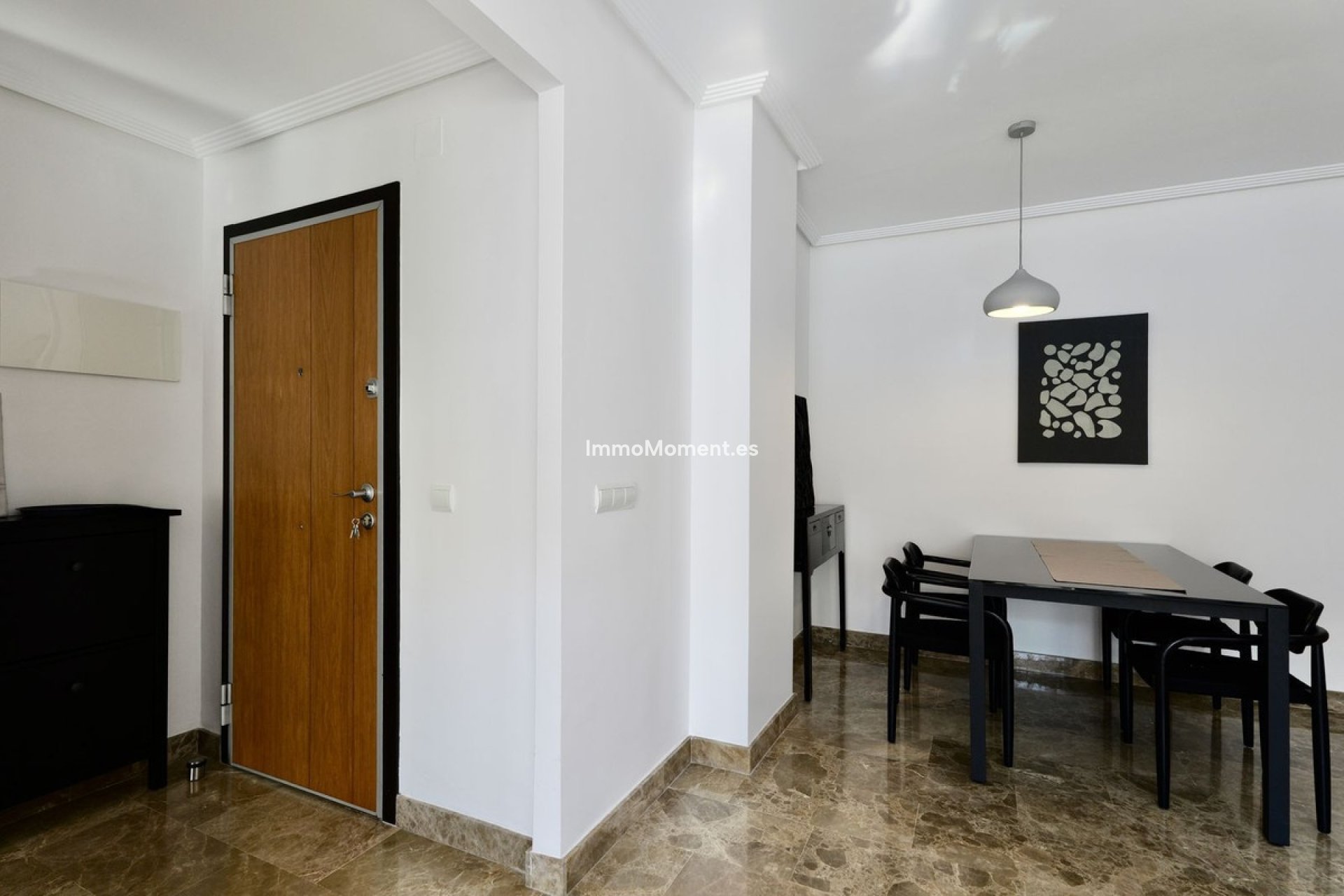 Resale - Apartment - Estepona - Selwo