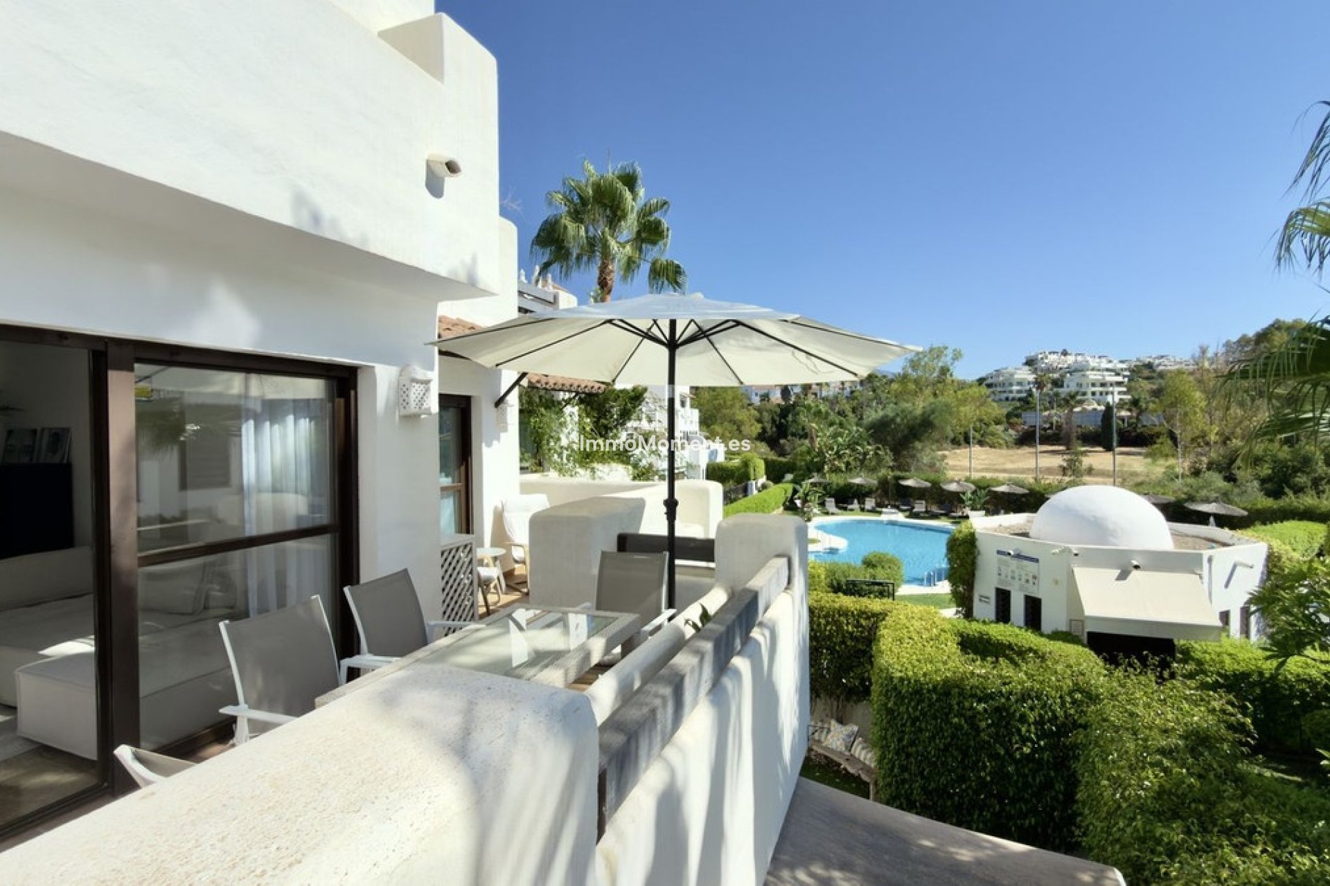 Resale - Apartment - Estepona - Selwo