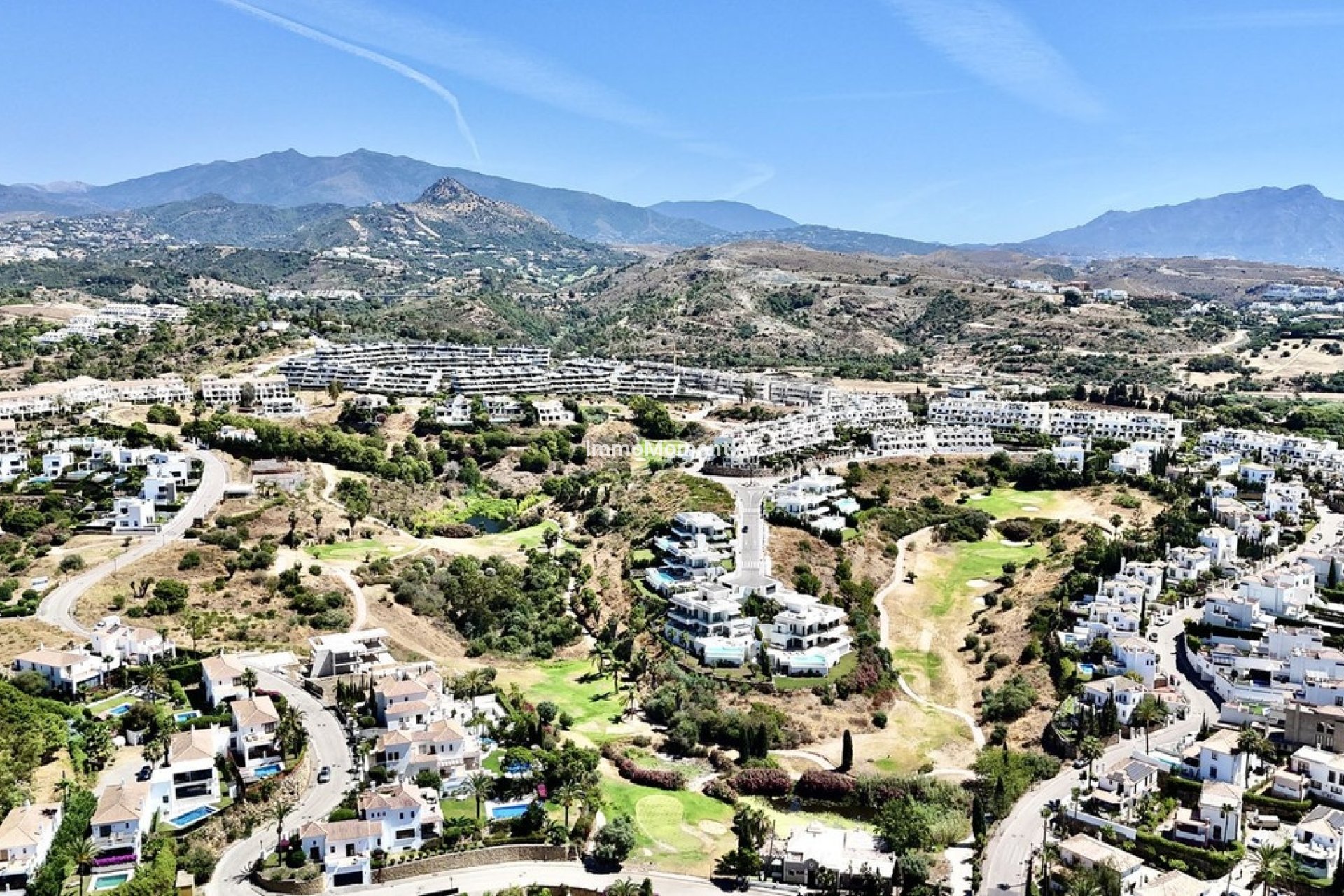 Resale - Apartment - Estepona - Selwo