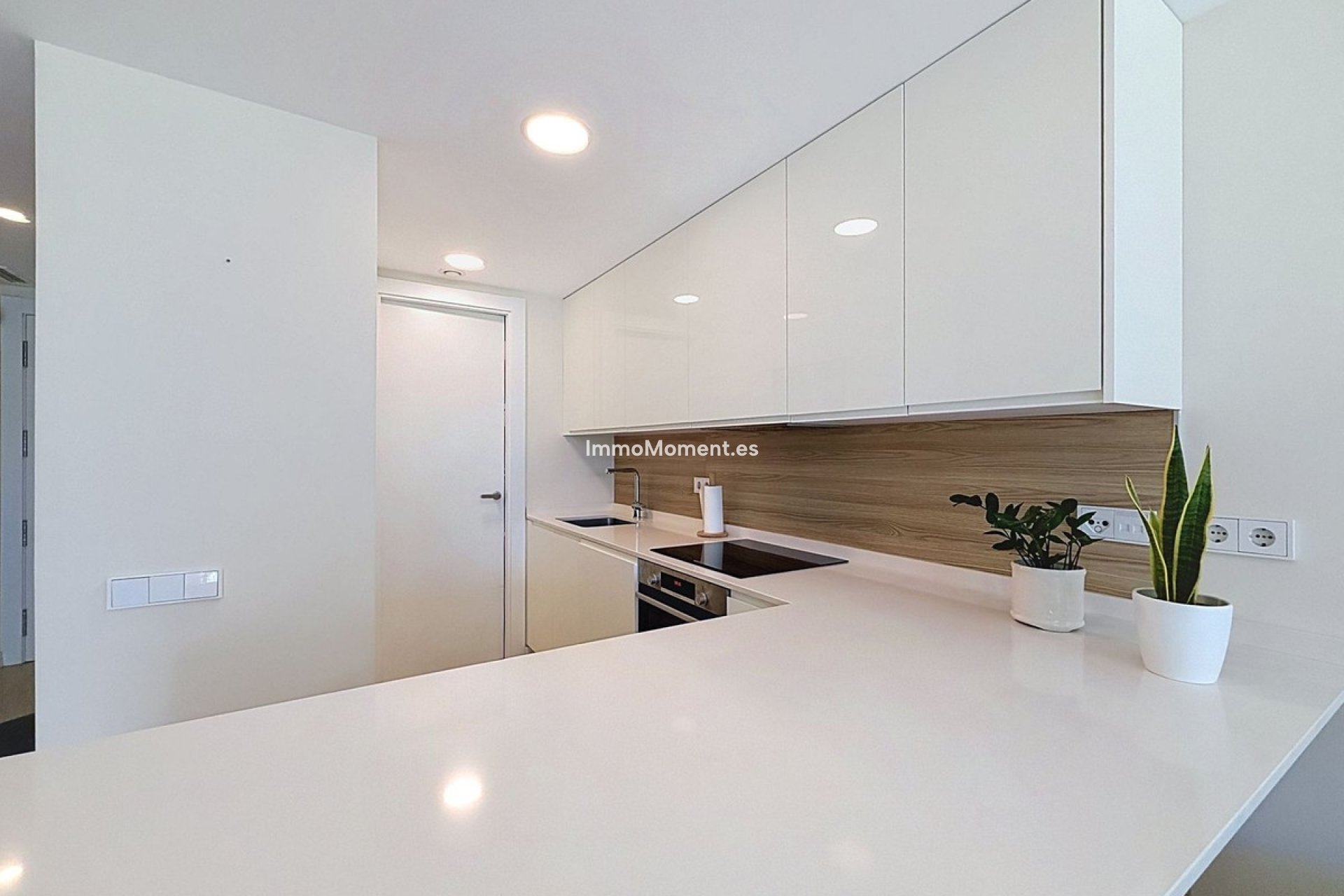 Resale - Apartment - Estepona - Selwo