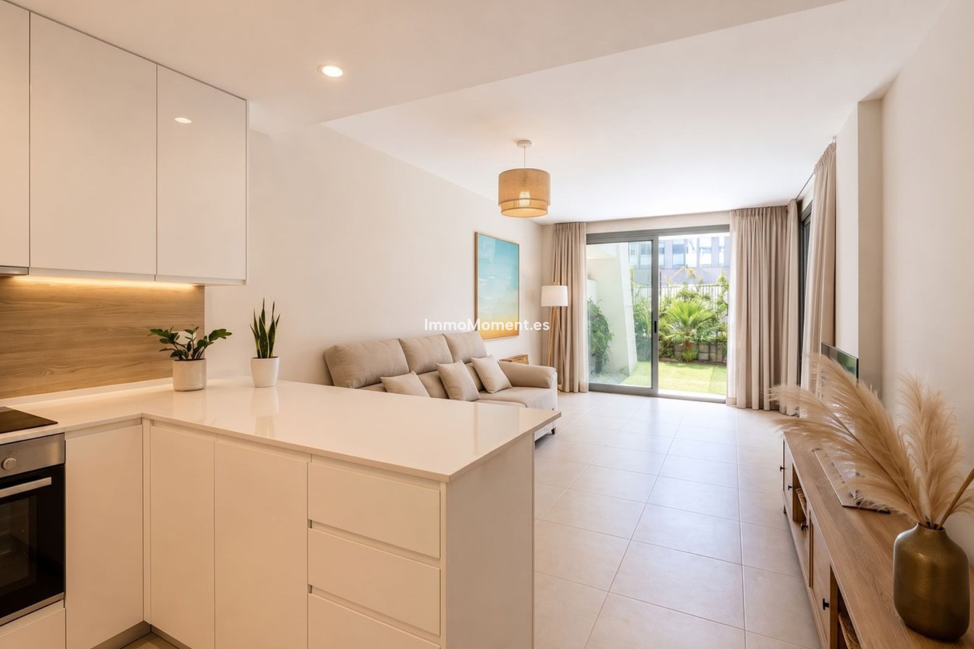 Resale - Apartment - Estepona - Selwo