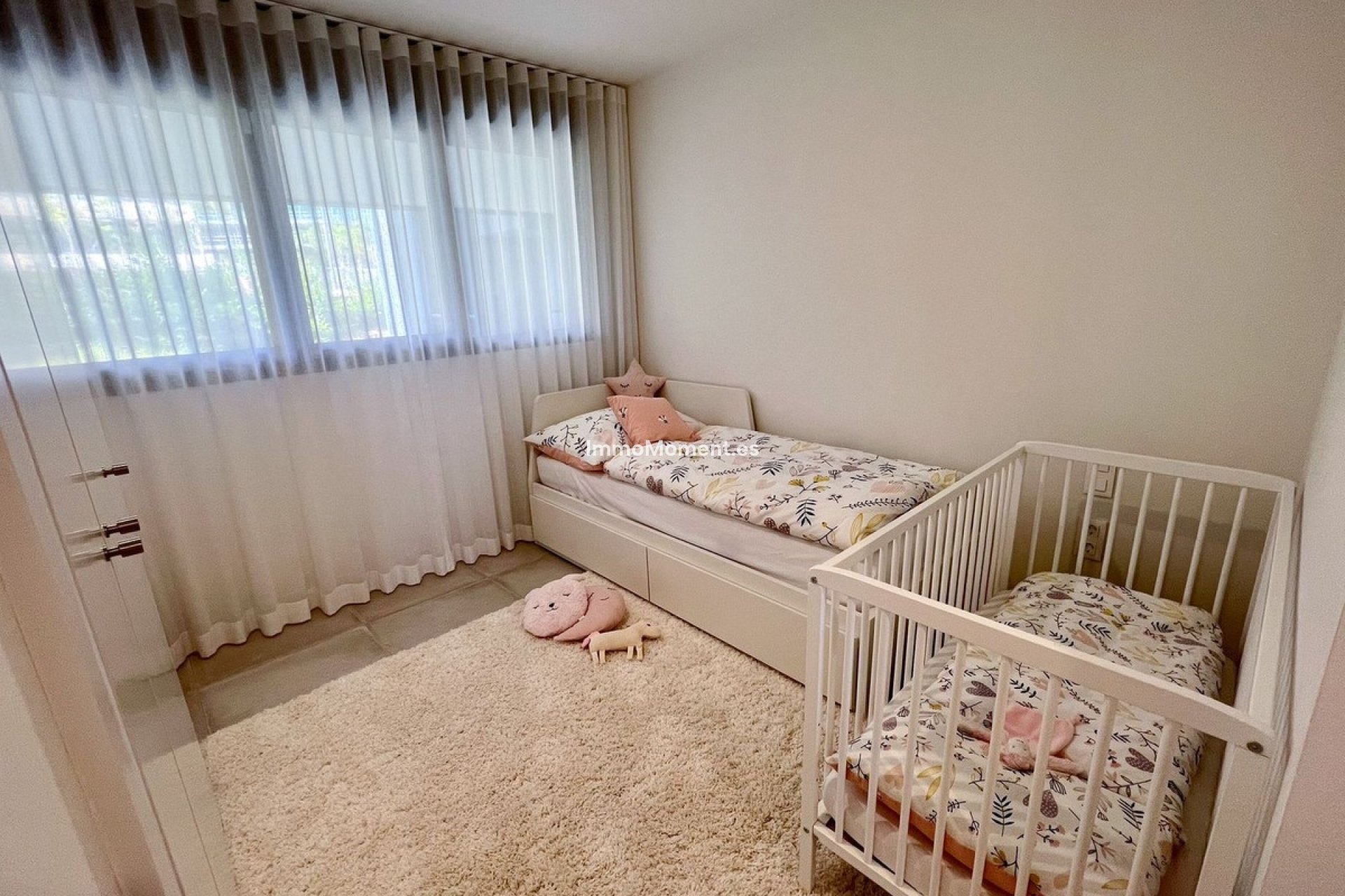 Resale - Apartment - Estepona - Selwo