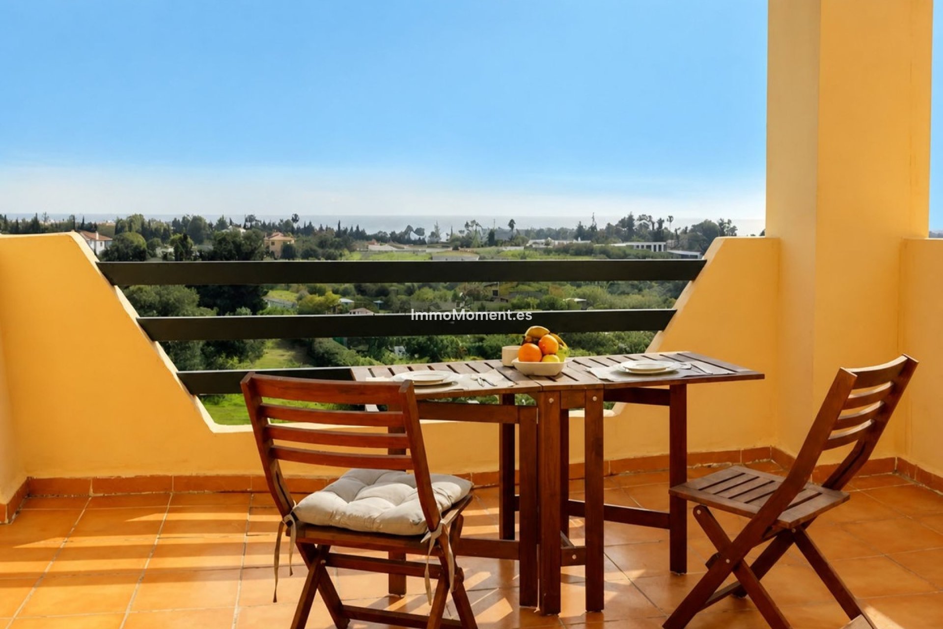 Resale - Apartment - Estepona - Selwo