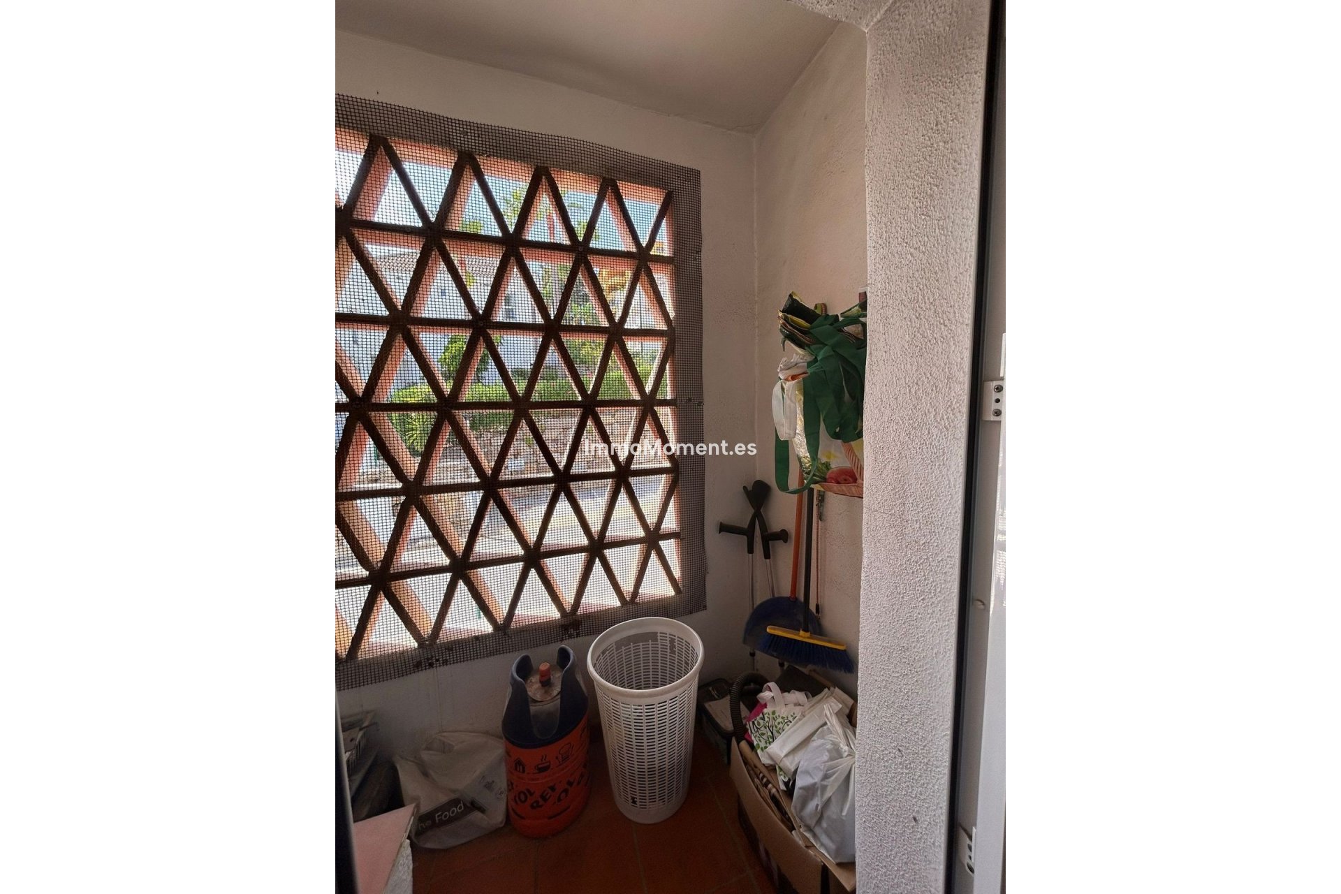Resale - Apartment - Estepona - Selwo