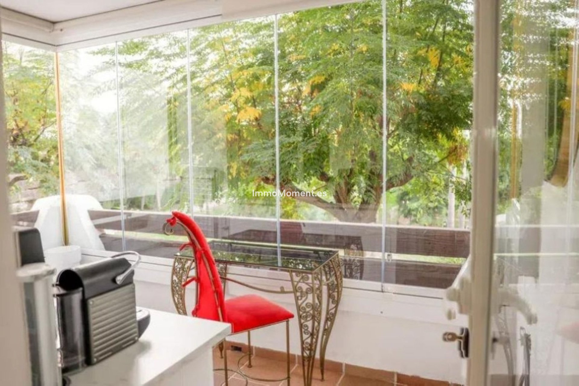Resale - Apartment - Estepona - Selwo