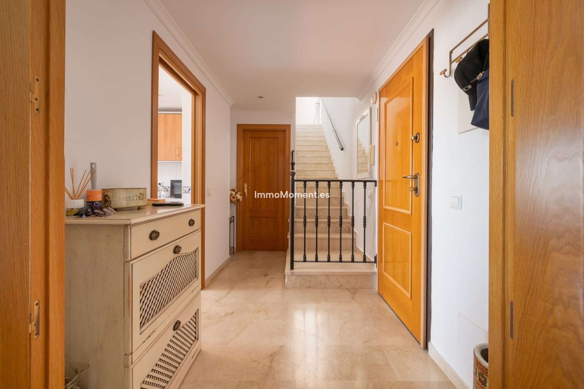 Resale - Apartment - Estepona - Selwo