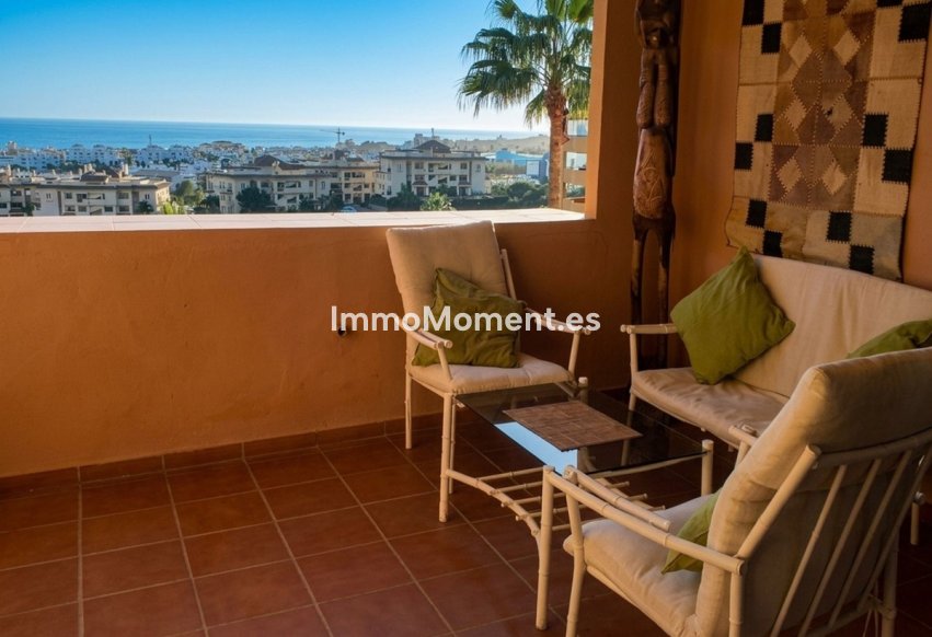 Resale - Apartment - Estepona - Selwo