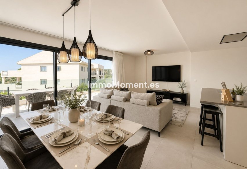 Resale - Apartment - Estepona - Selwo