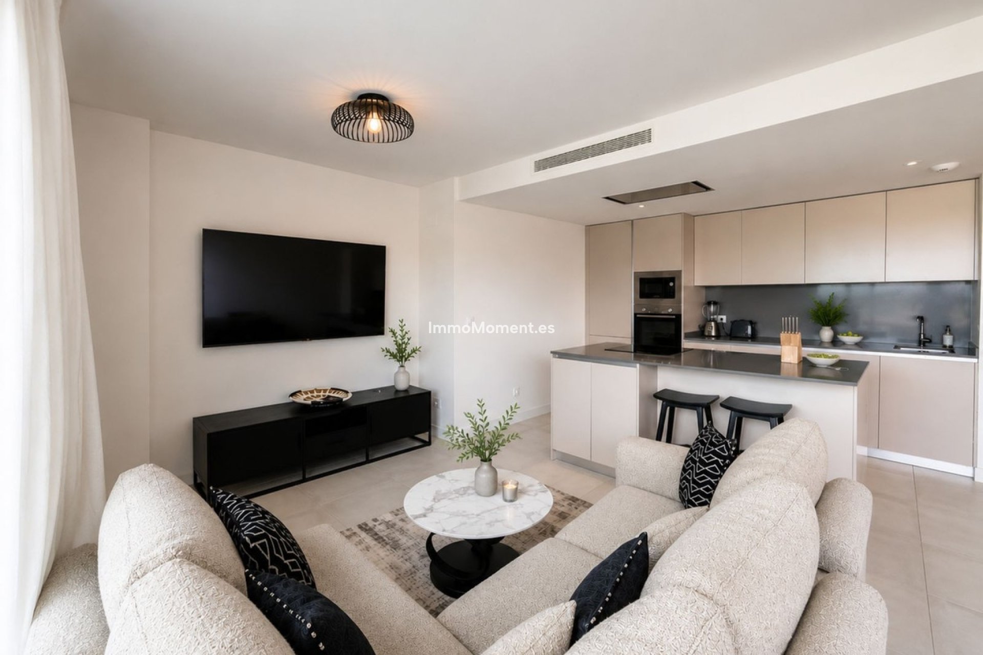 Resale - Apartment - Estepona - Selwo