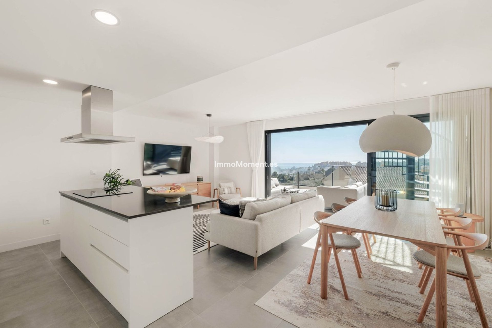 Resale - Apartment - Estepona - Selwo