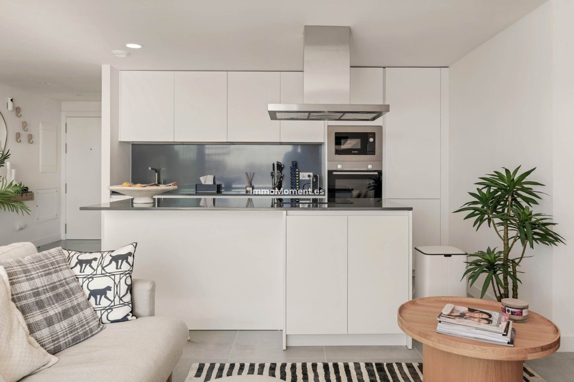 Resale - Apartment - Estepona - Selwo