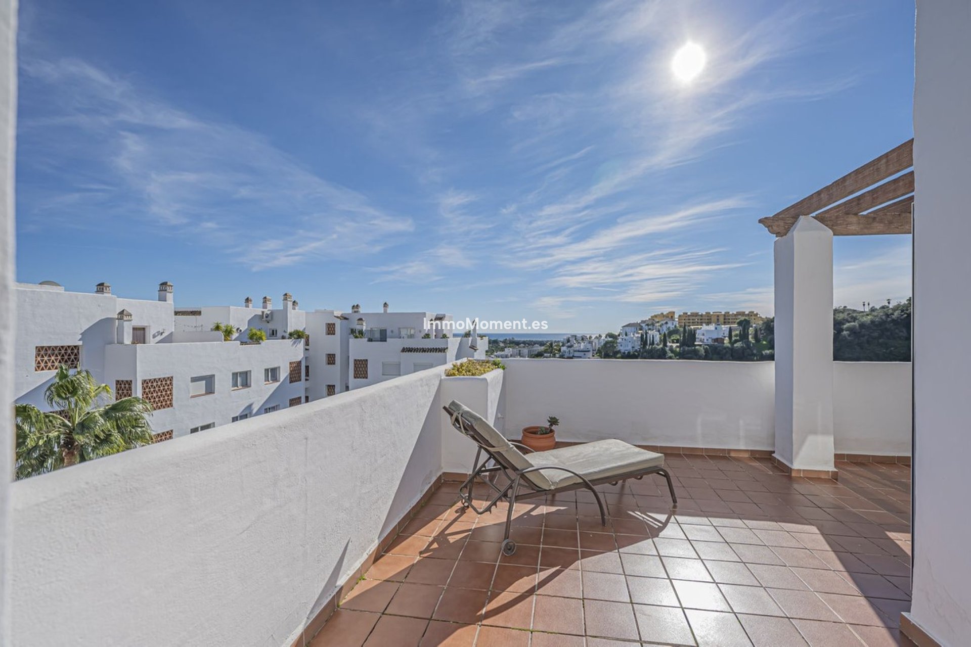 Resale - Apartment - Estepona - Selwo