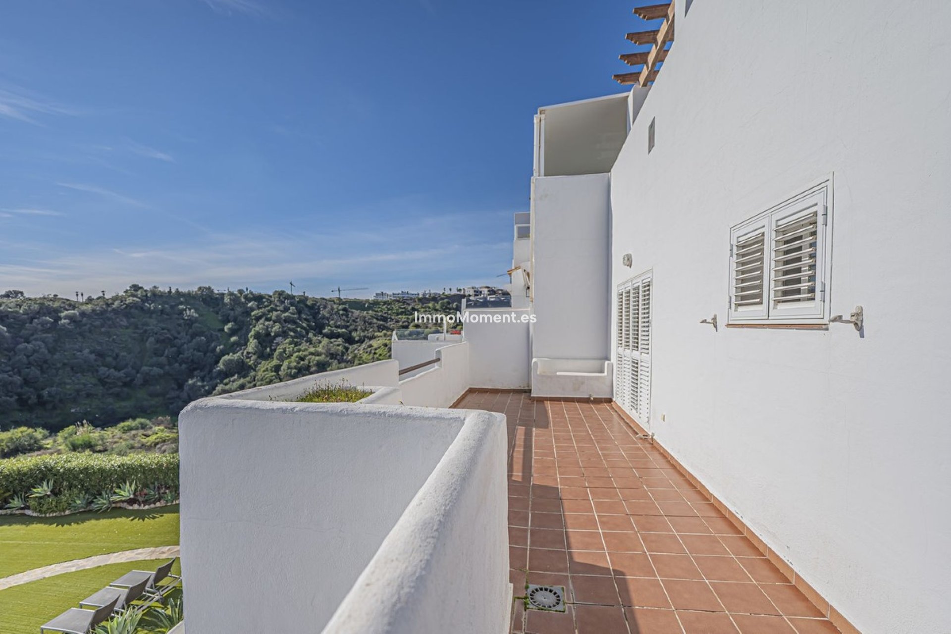 Resale - Apartment - Estepona - Selwo
