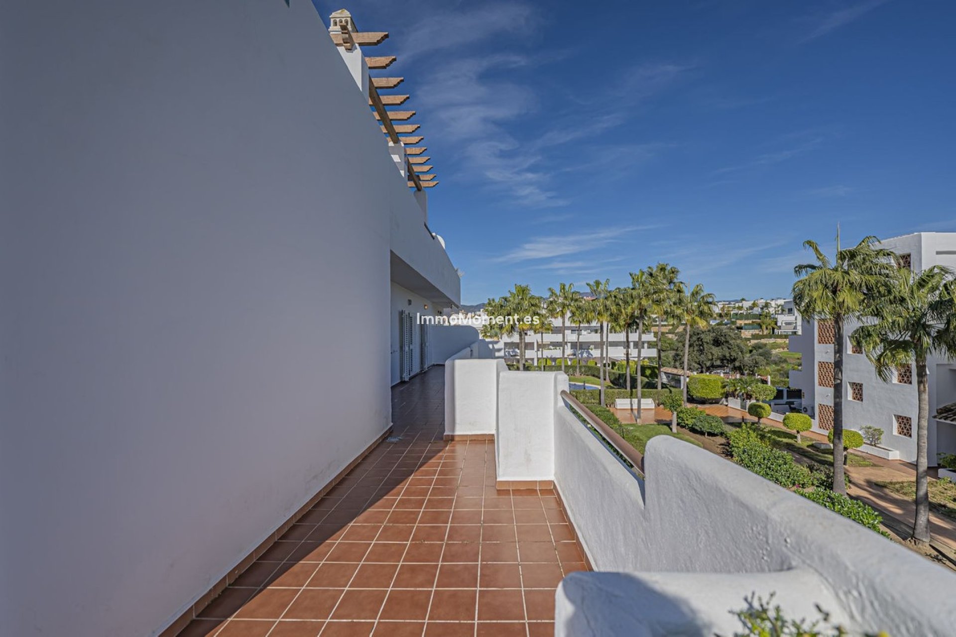 Resale - Apartment - Estepona - Selwo