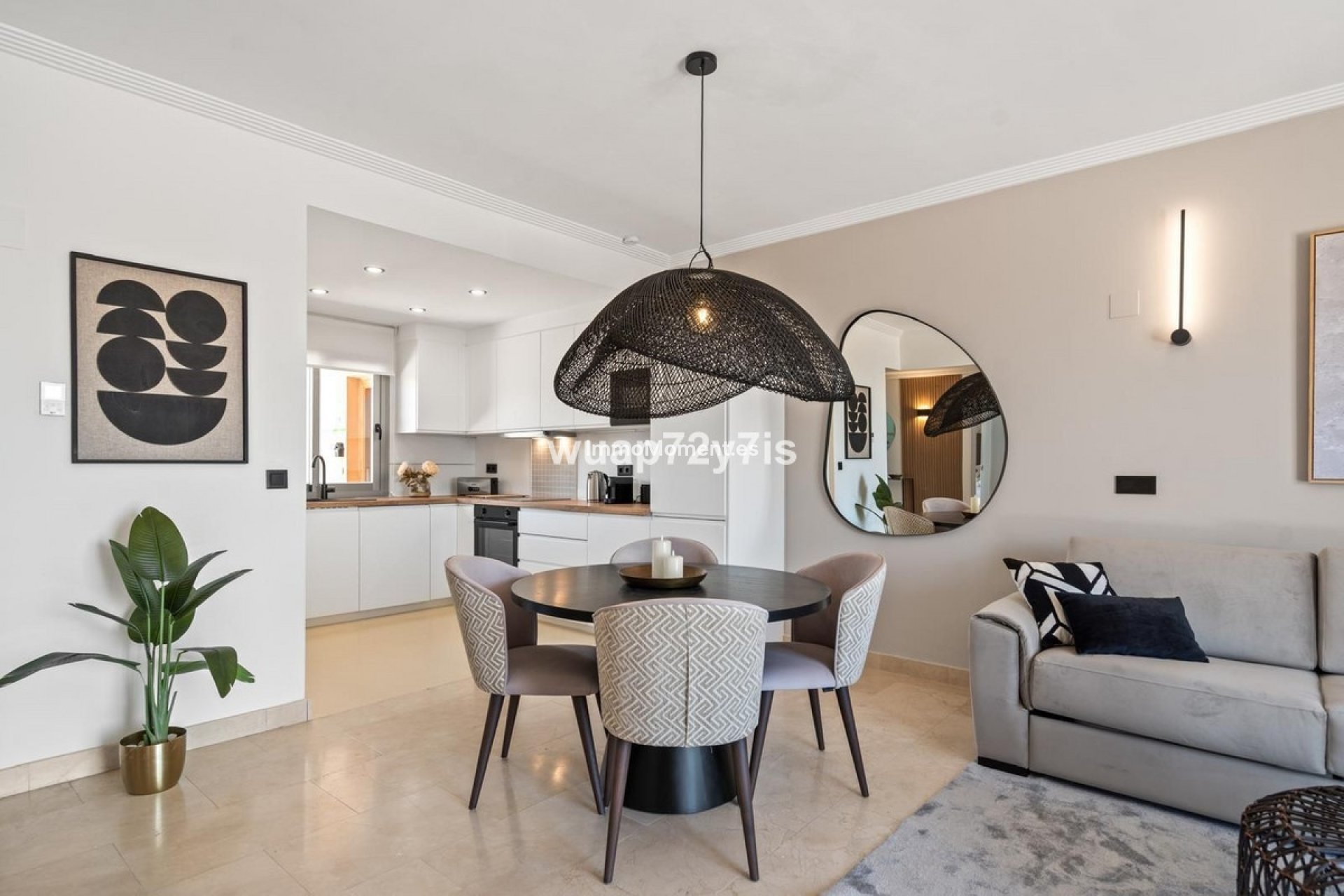 Resale - Apartment - Estepona - Selwo