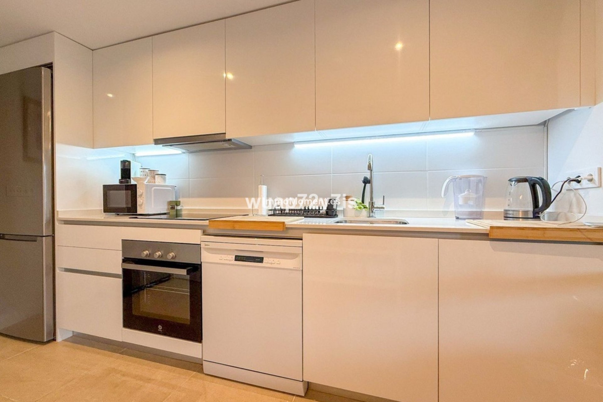 Resale - Apartment - Estepona - Selwo