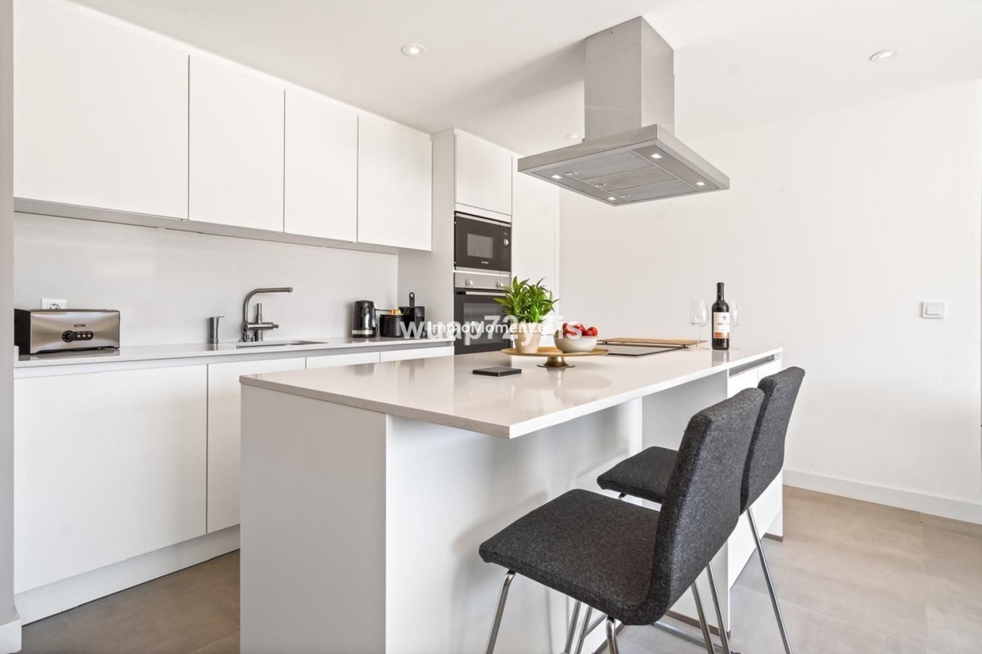 Resale - Apartment - Estepona - Selwo