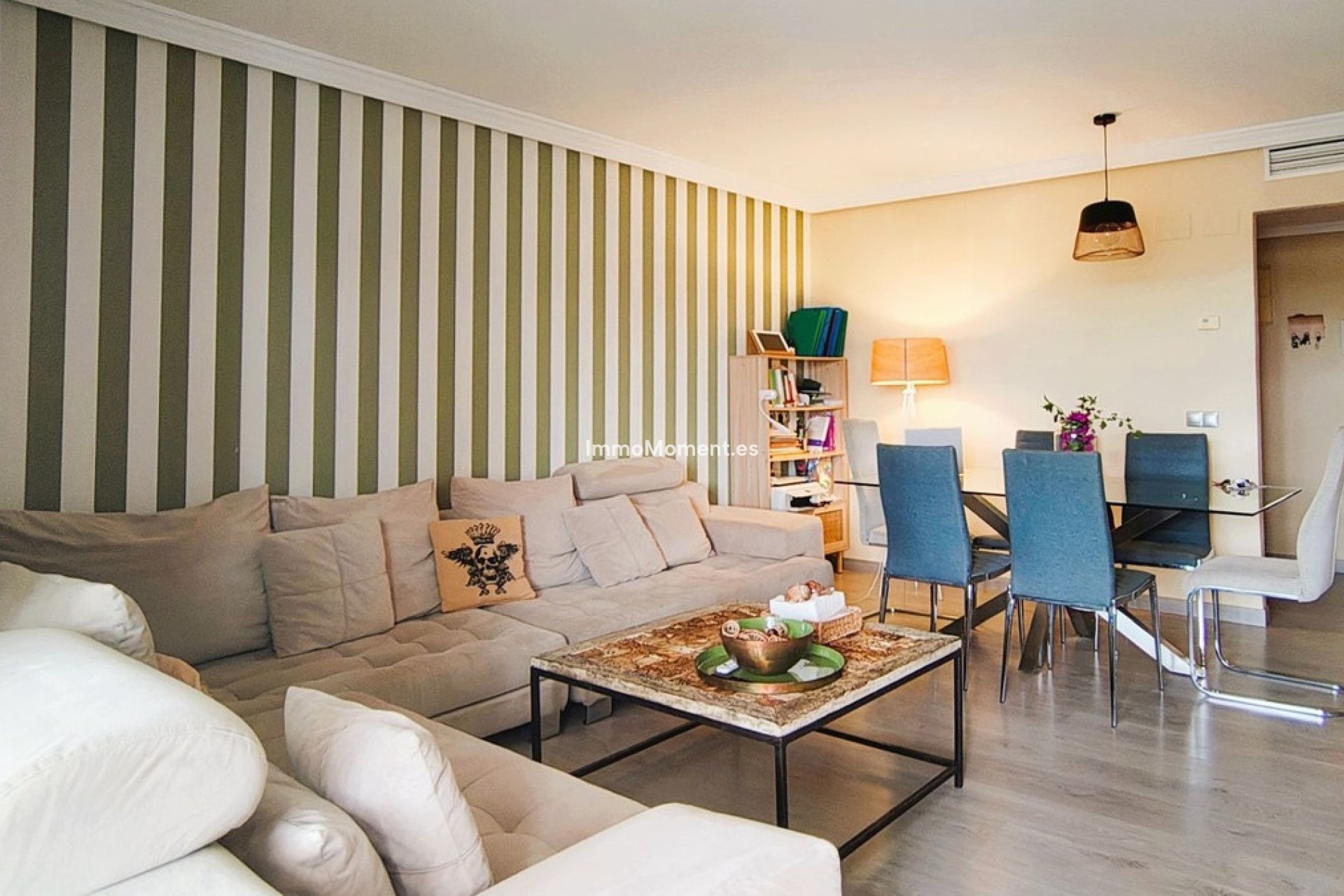 Resale - Apartment - Estepona - Selwo