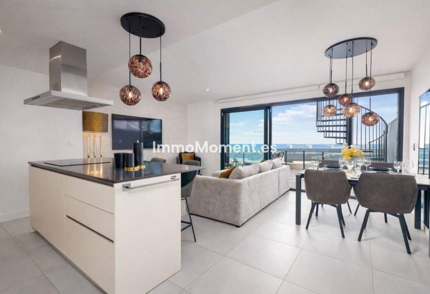 Resale - Apartment - Estepona - Selwo