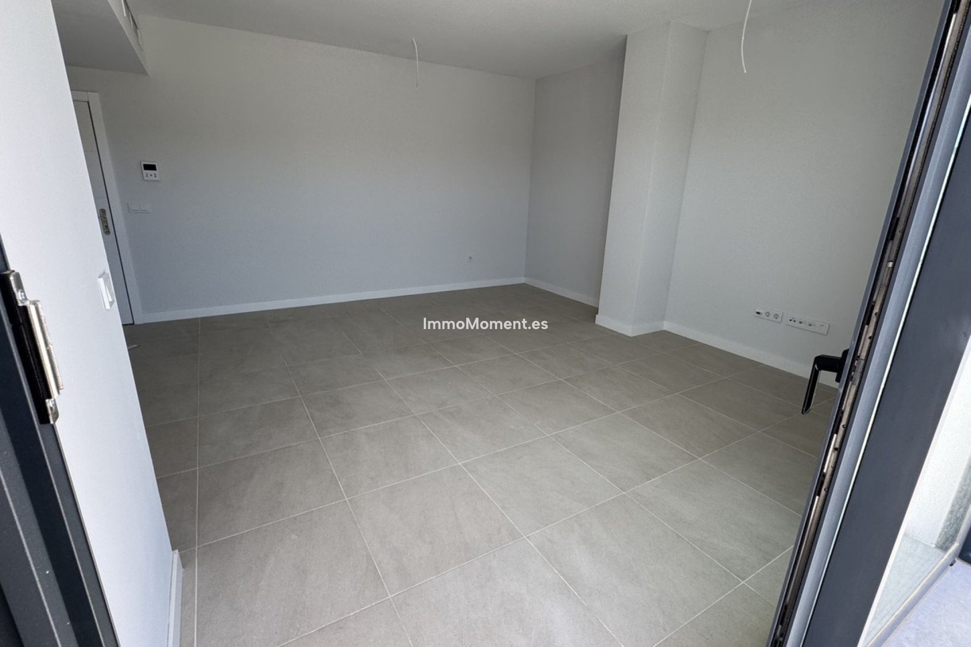 Resale - Apartment - Estepona - Selwo