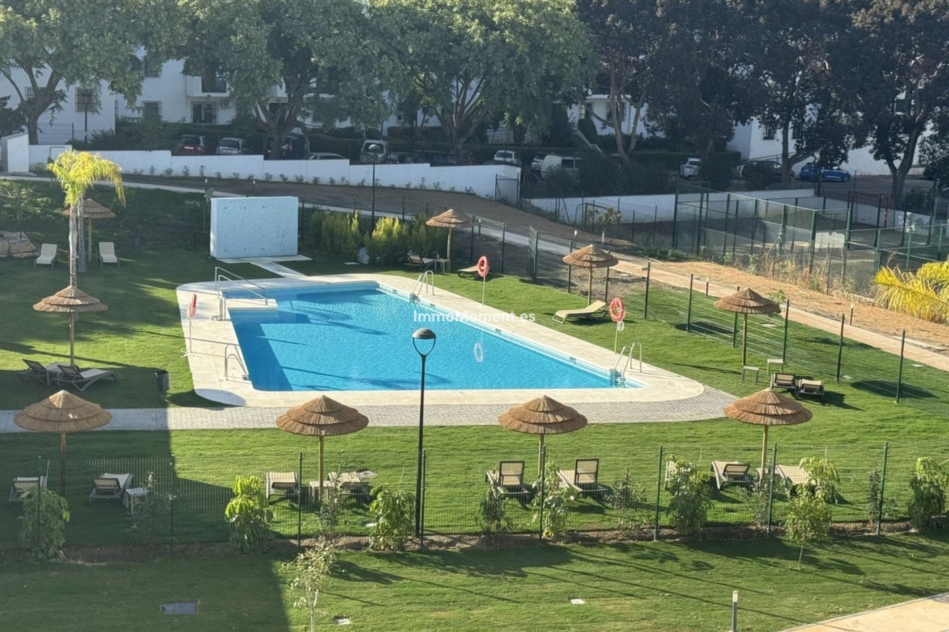 Resale - Apartment - Estepona - Selwo