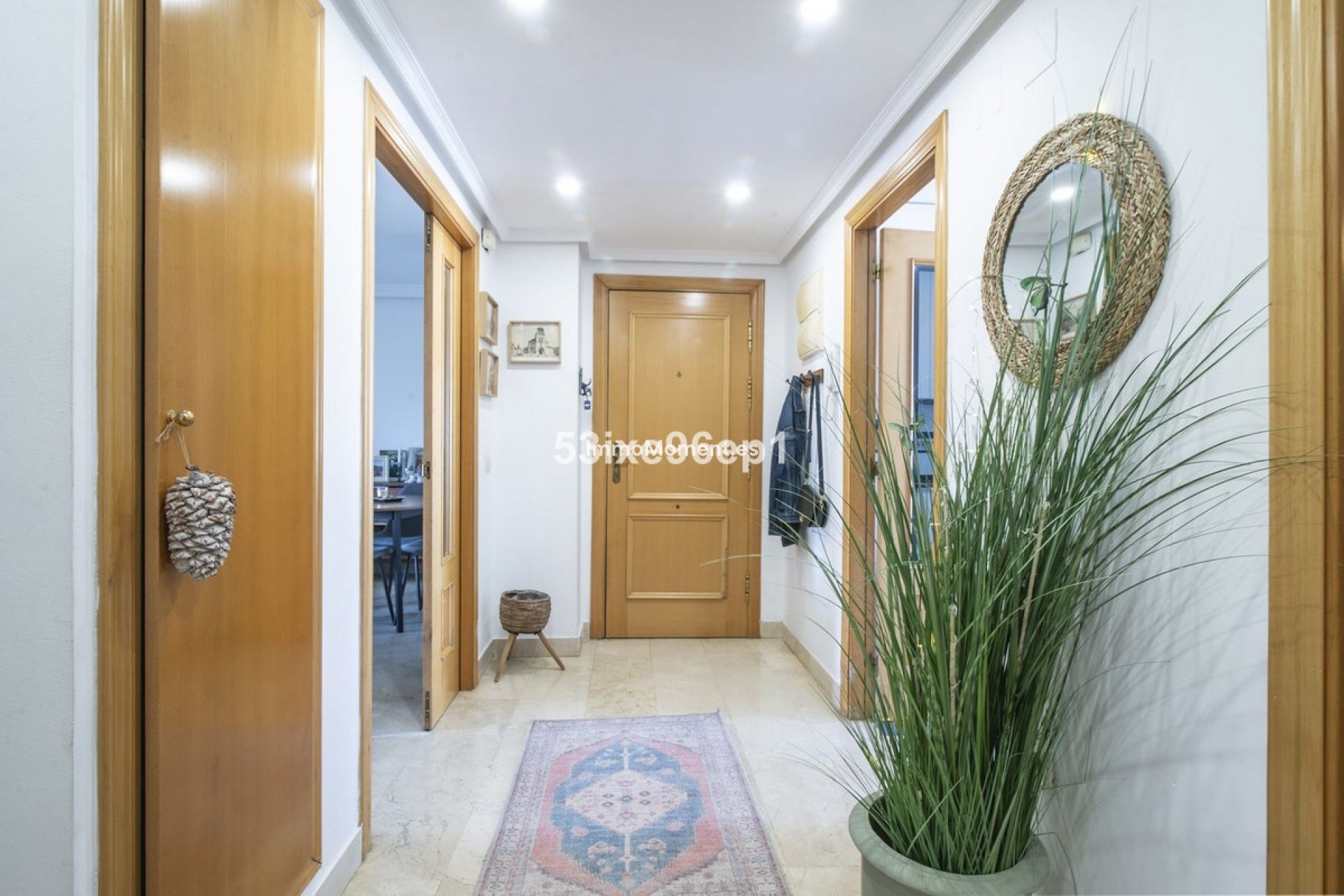 Resale - Apartment - Estepona - Selwo