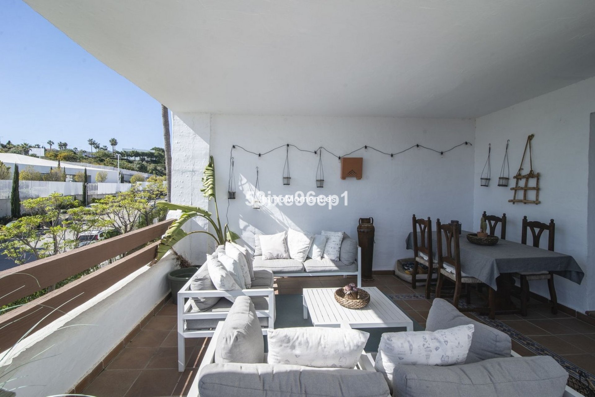 Resale - Apartment - Estepona - Selwo