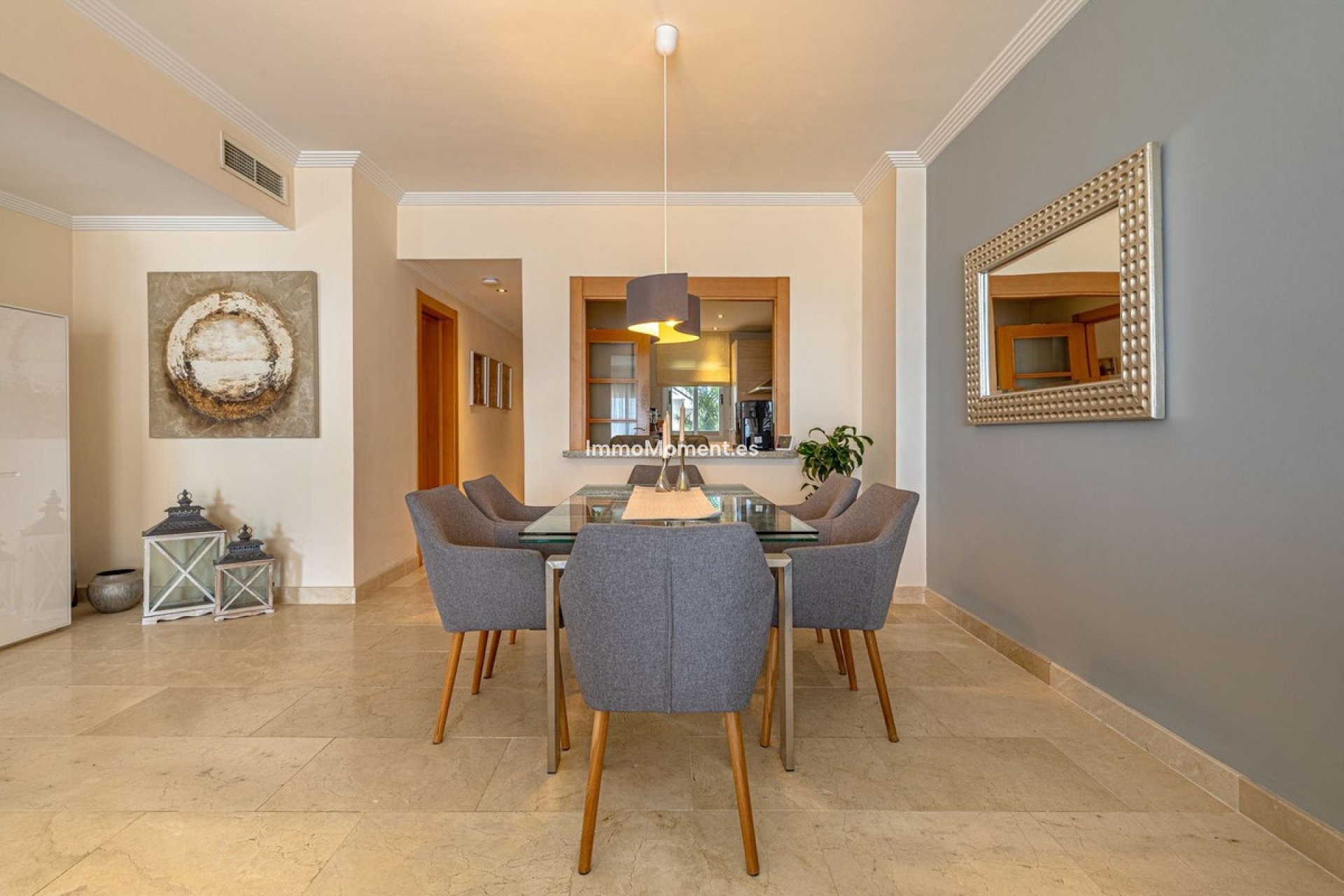 Resale - Apartment - Estepona - Selwo