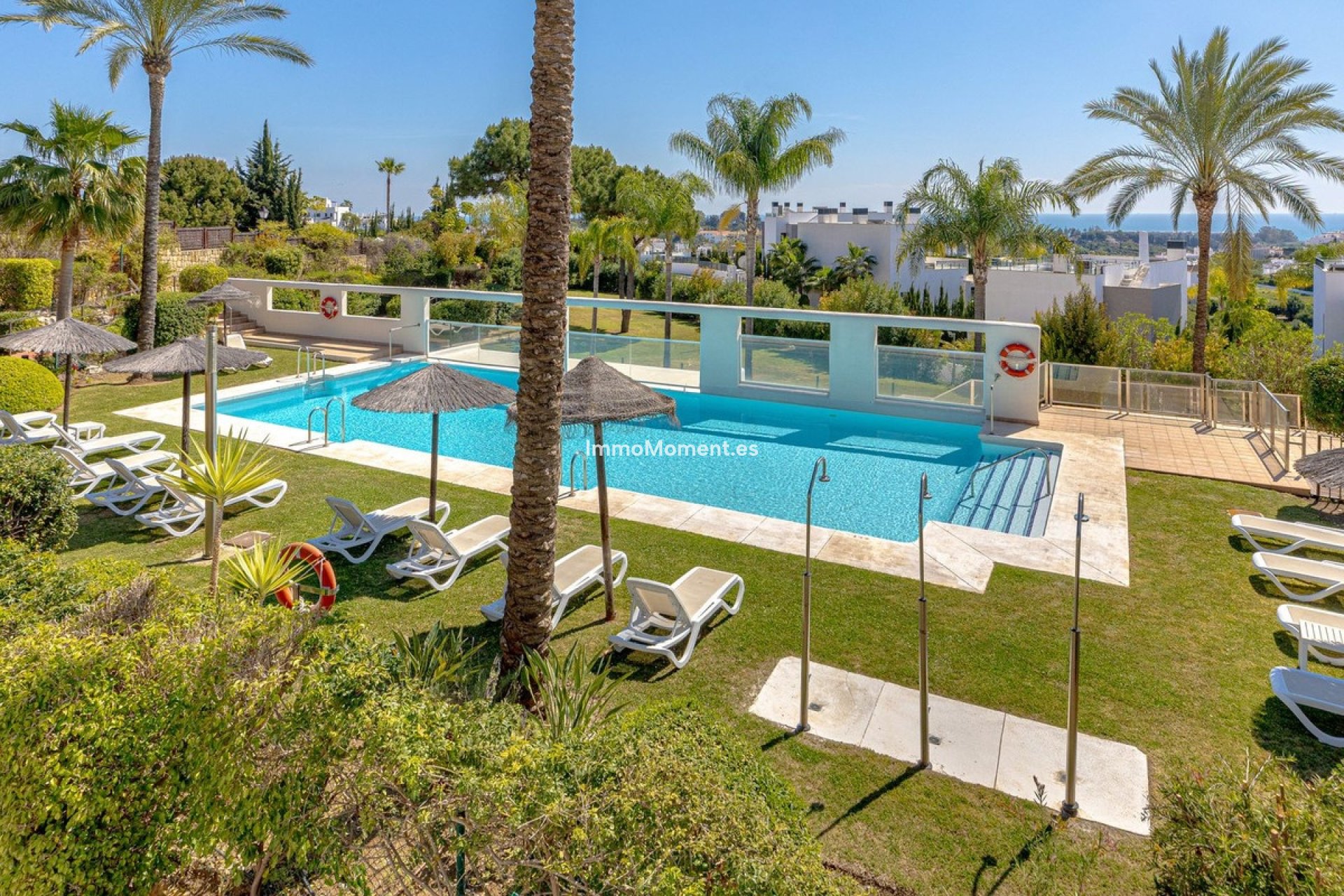Resale - Apartment - Estepona - Selwo