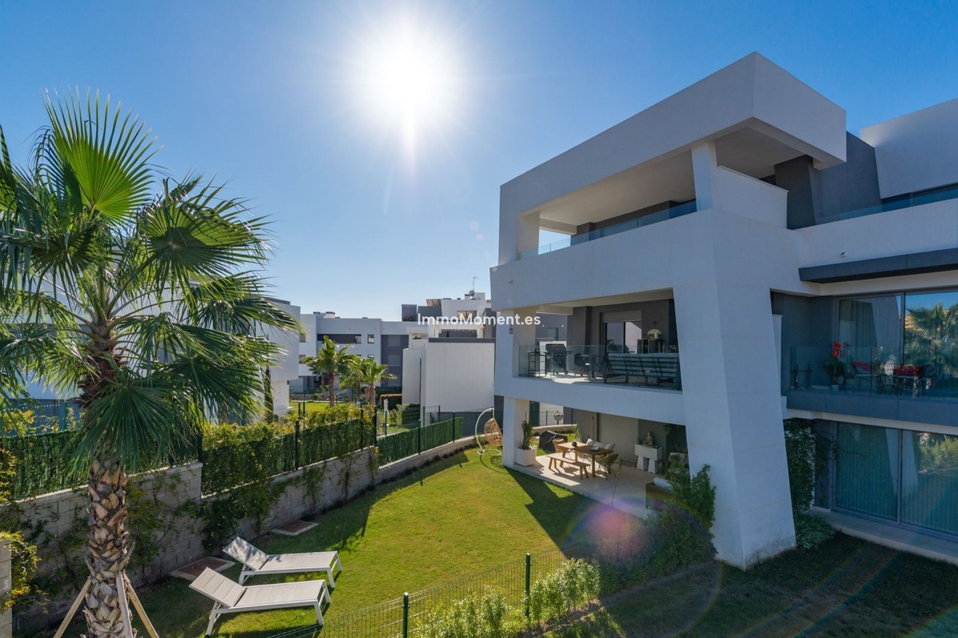 Resale - Apartment - Estepona - Selwo