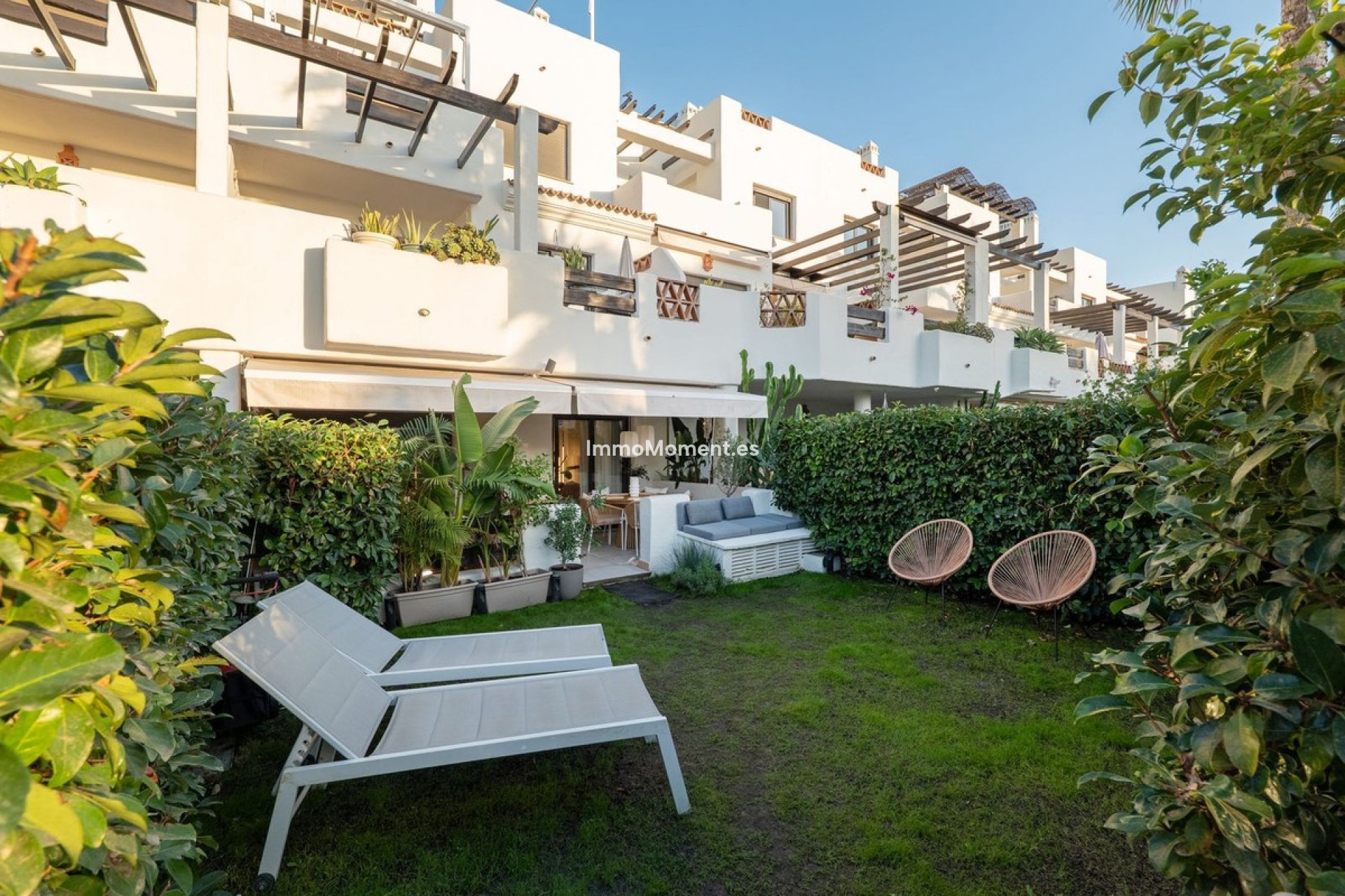 Resale - Apartment - Estepona - Selwo
