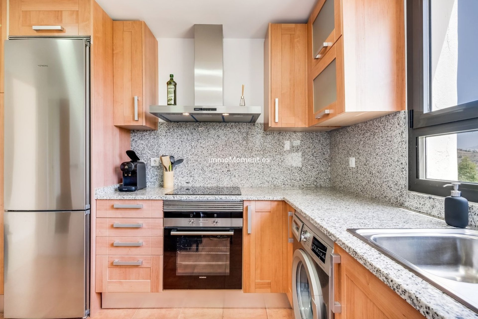 Resale - Apartment - Estepona - Selwo