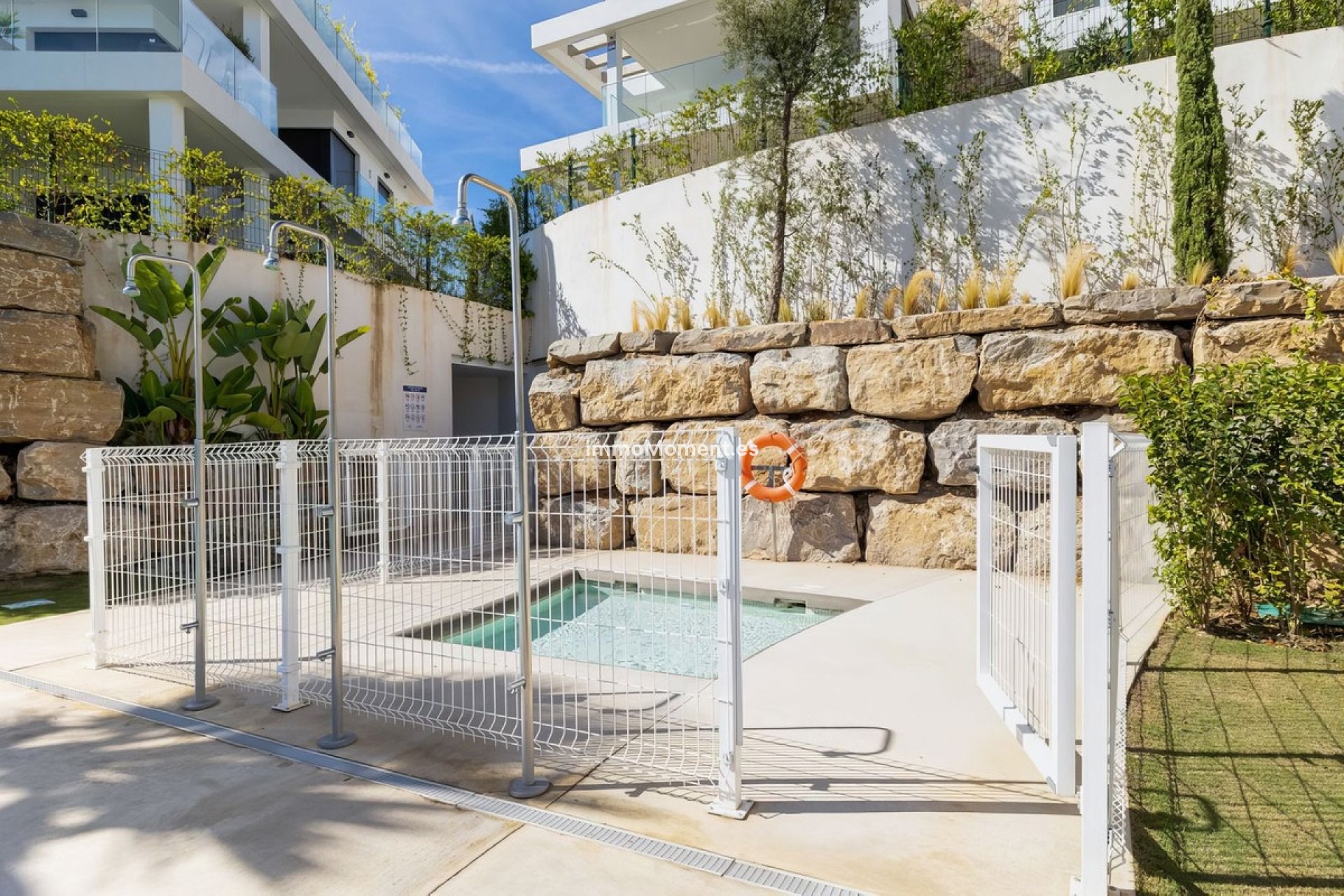 Resale - Apartment - Estepona - Selwo