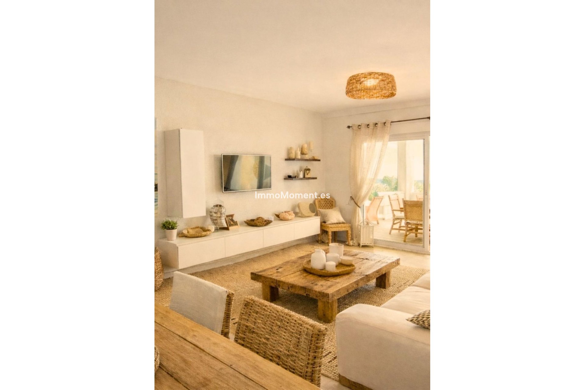 Resale - Apartment - Estepona - Selwo